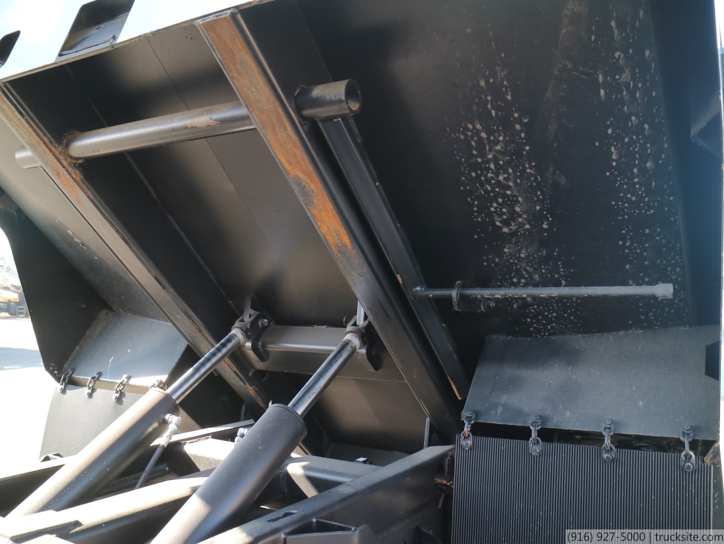 2009 GMC Schwarze A9000 CNG Air Street Sweeper