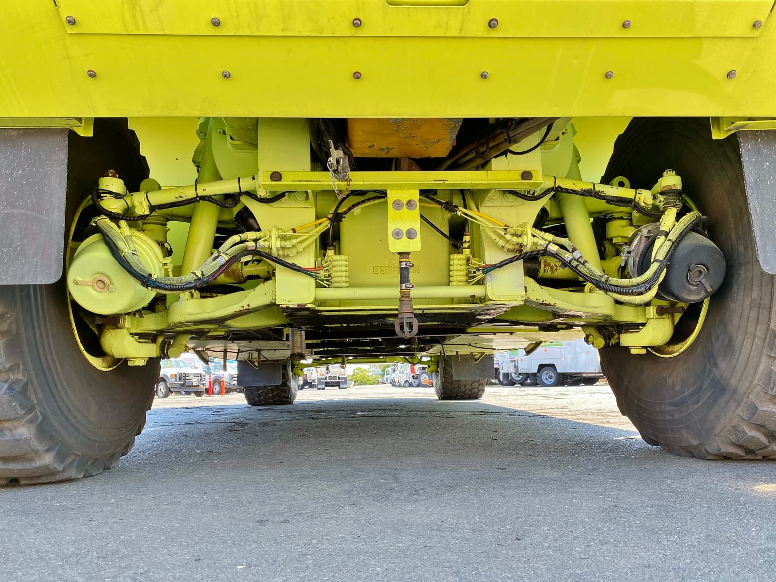 2003 Oshkosh Striker 1500 ARFF Aircraft Rescue