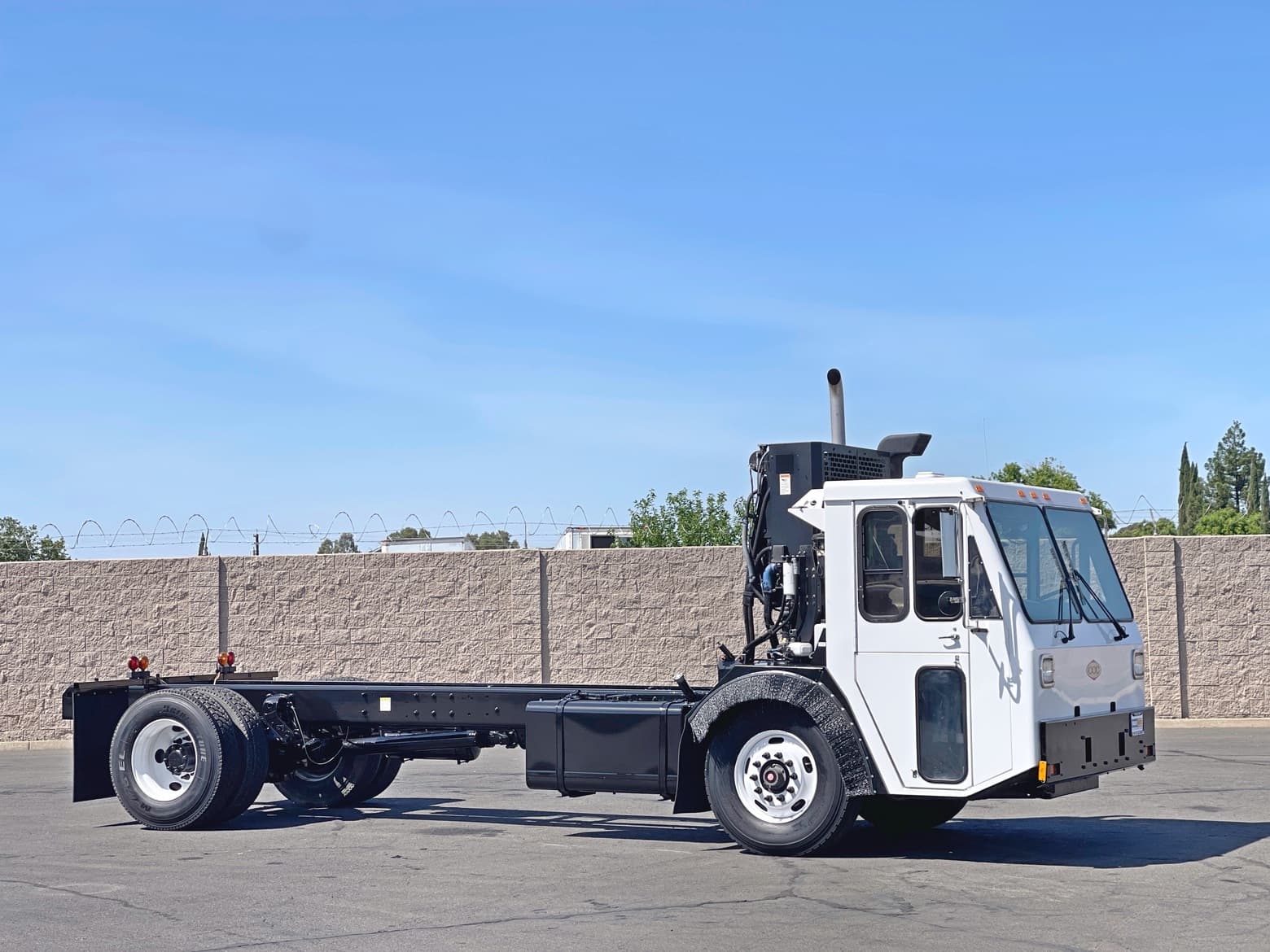 2010 CCC LET Dual Drive Cab & Chassis