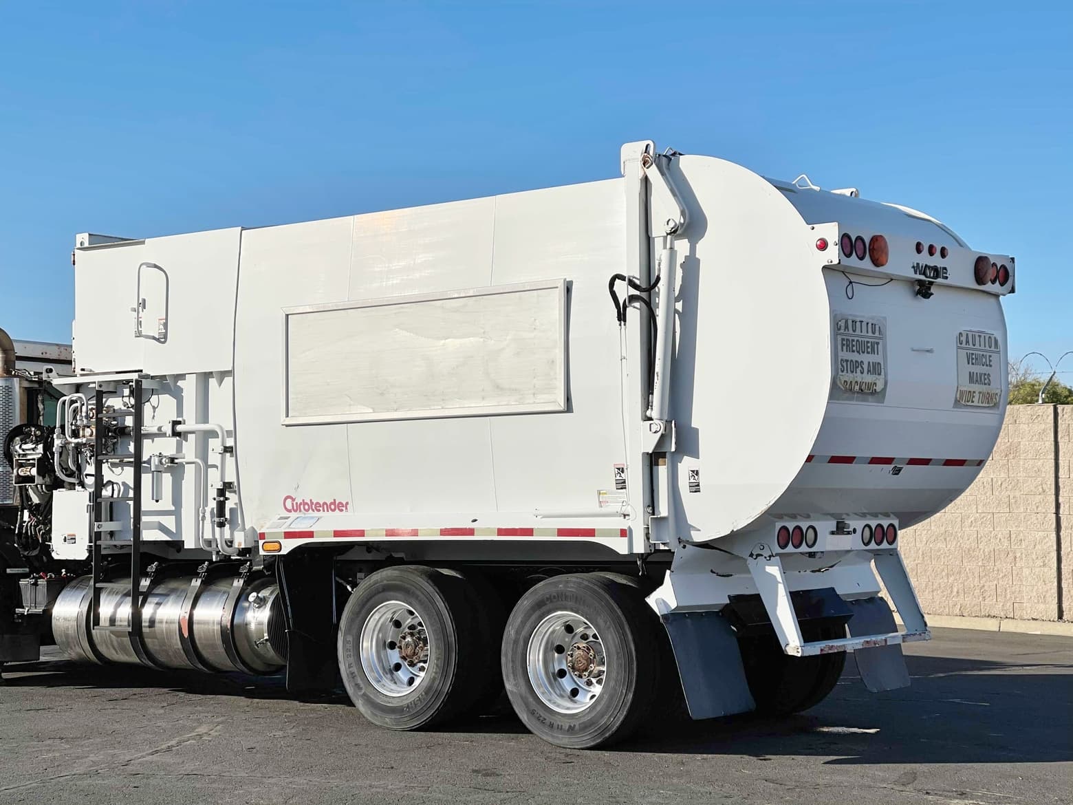 Wayne Curbtender 27 Yard Side Loader Body & Arm