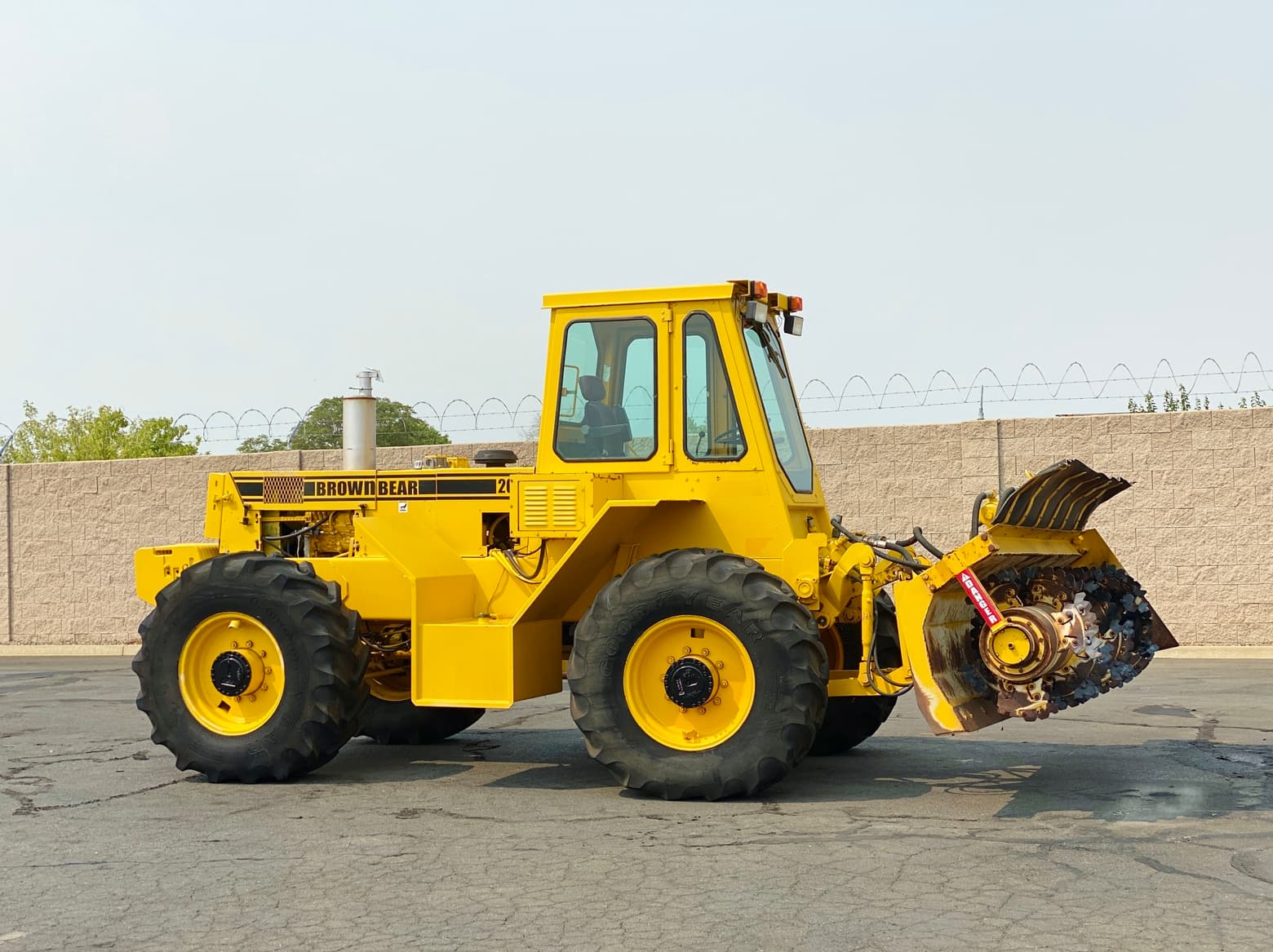 Brown Bear 200 4x4 Composting Sludge Paddle Aerator