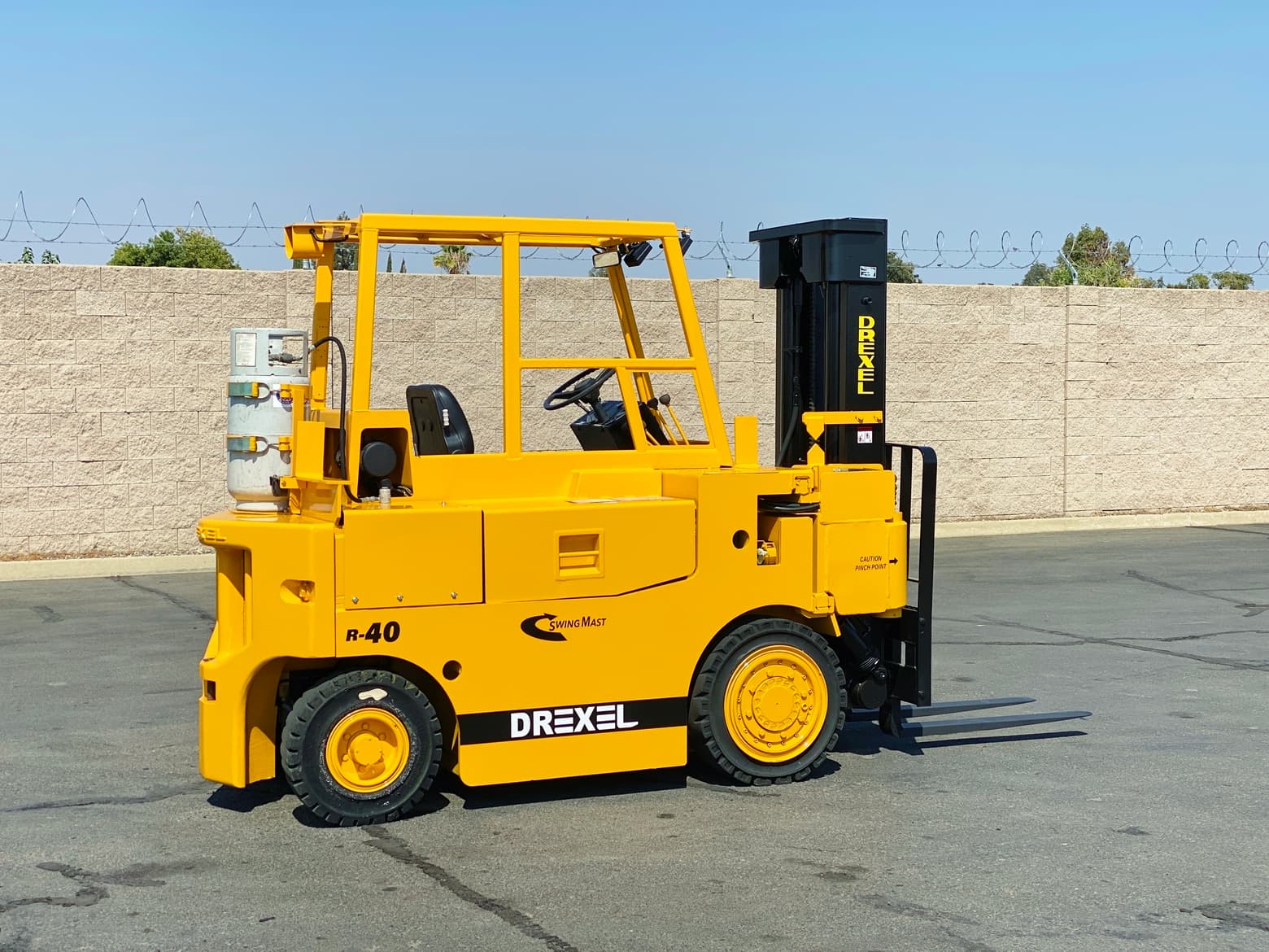 Landoll Drexel R40SL-LP SwingMast Propane Forklift