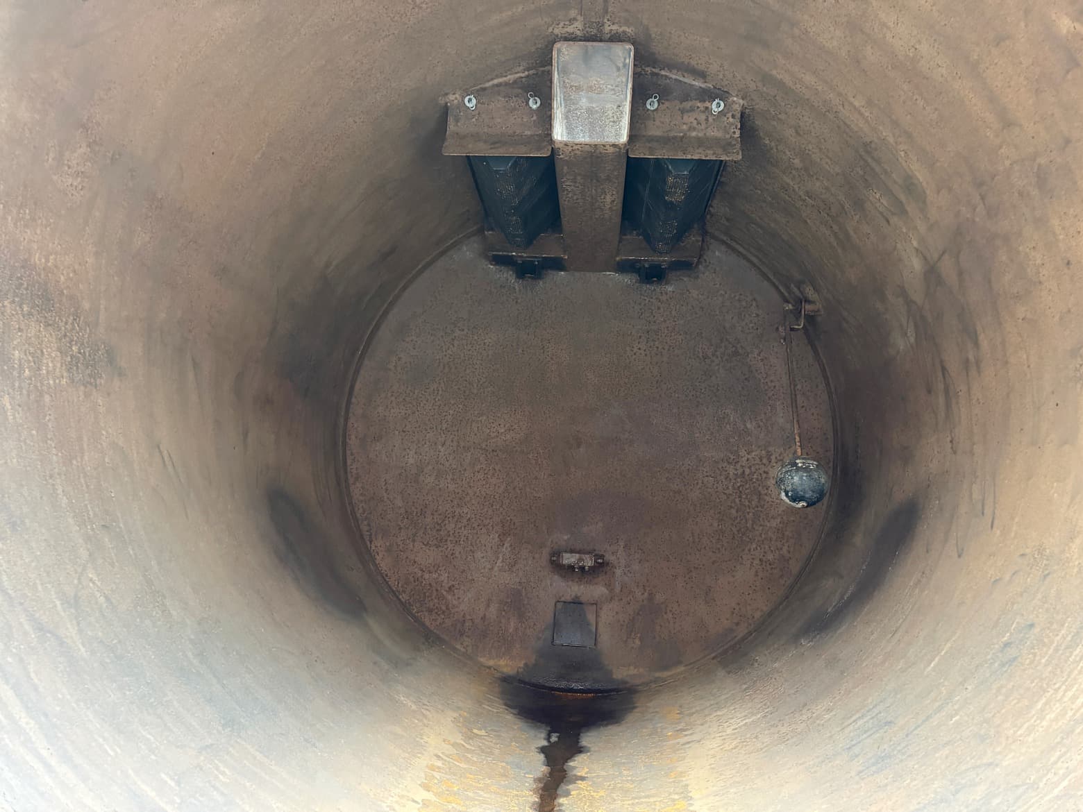 1993 Freightliner Vac-Con 9 YD Vacuum Hydro Excavator Truck