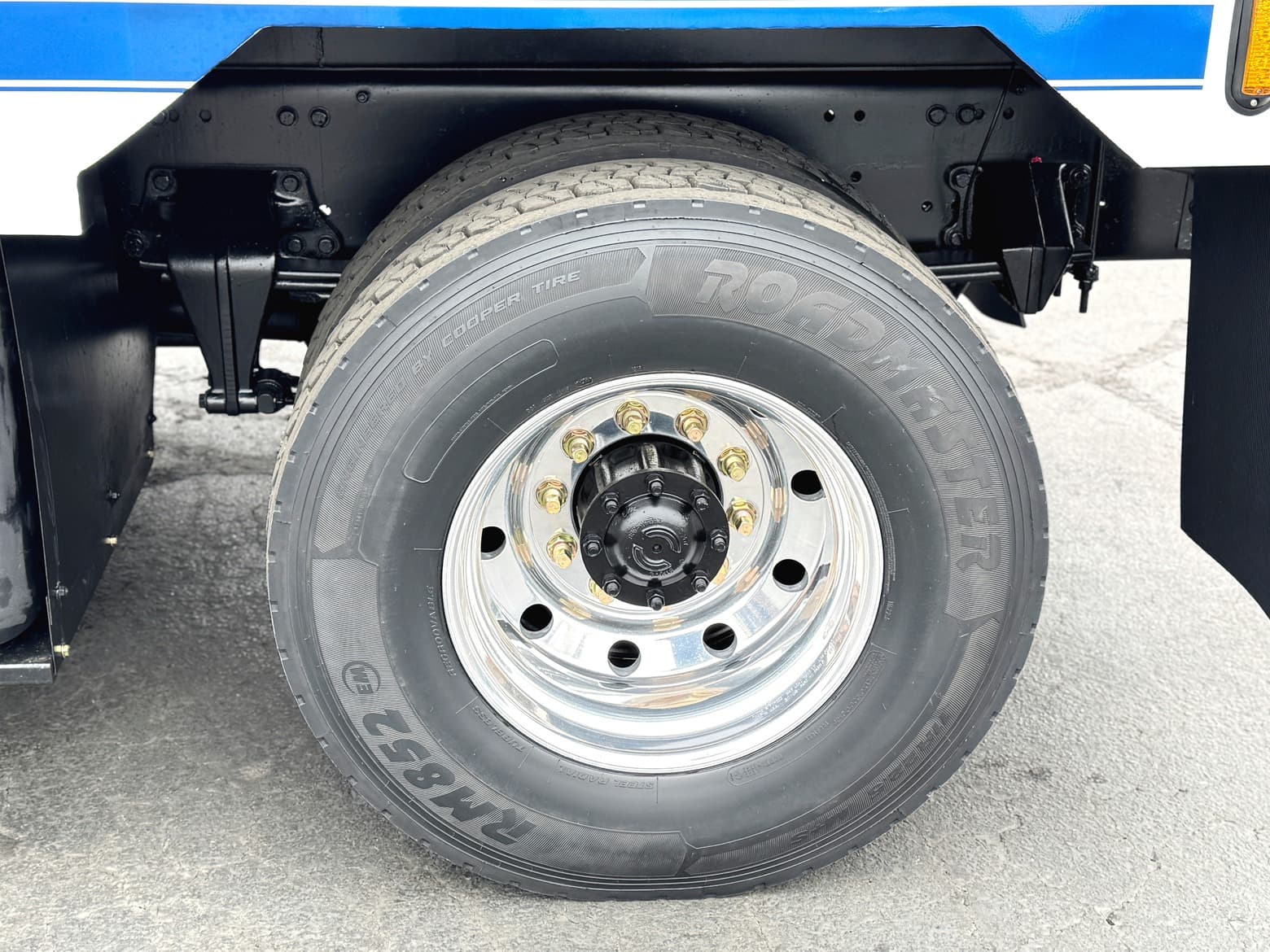 1993 Freightliner Vac-Con 9 YD Vacuum Hydro Excavator Truck