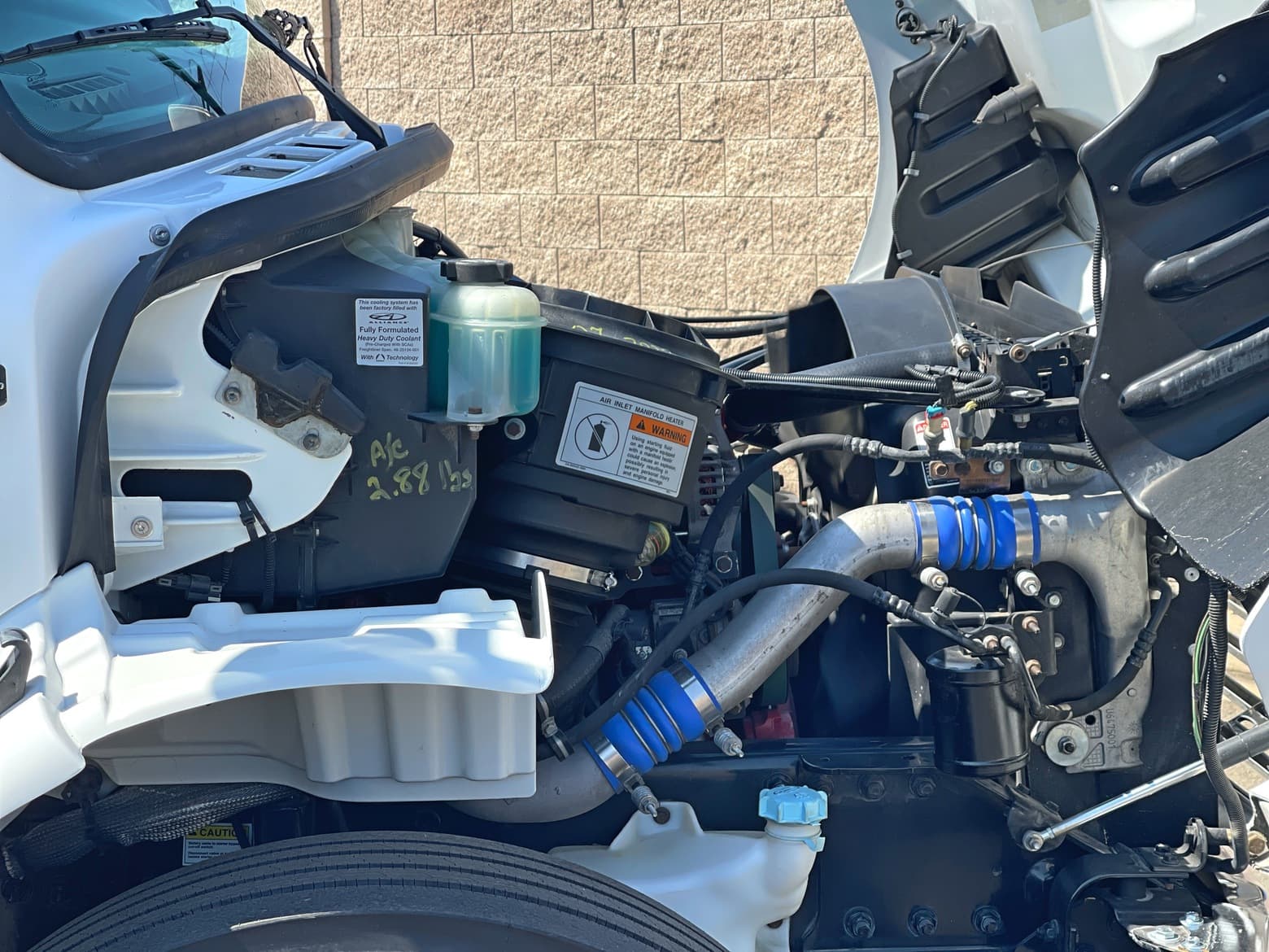 2011 Freightliner Wayne Gladiator Mechanical Street Sweeper