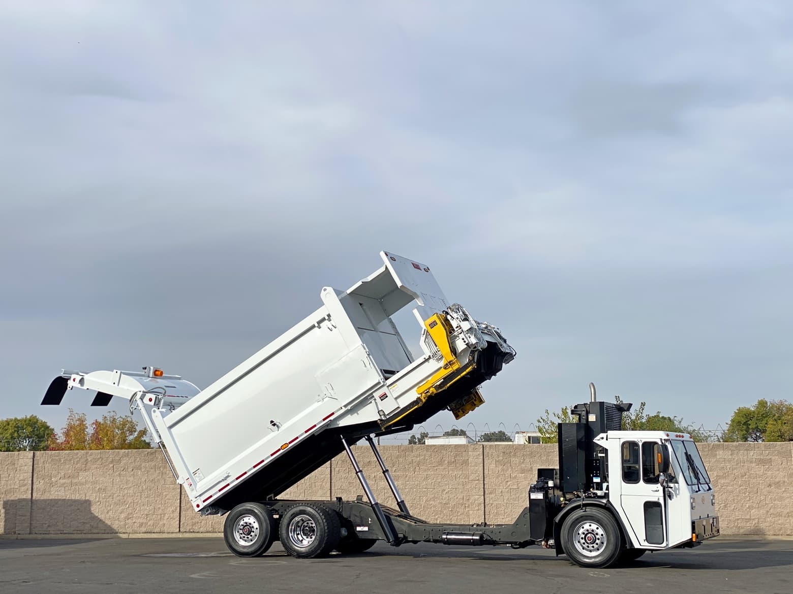 2012 CCC LET Heil MultiTask SL 30 YD Diesel ASL Garbage Truck