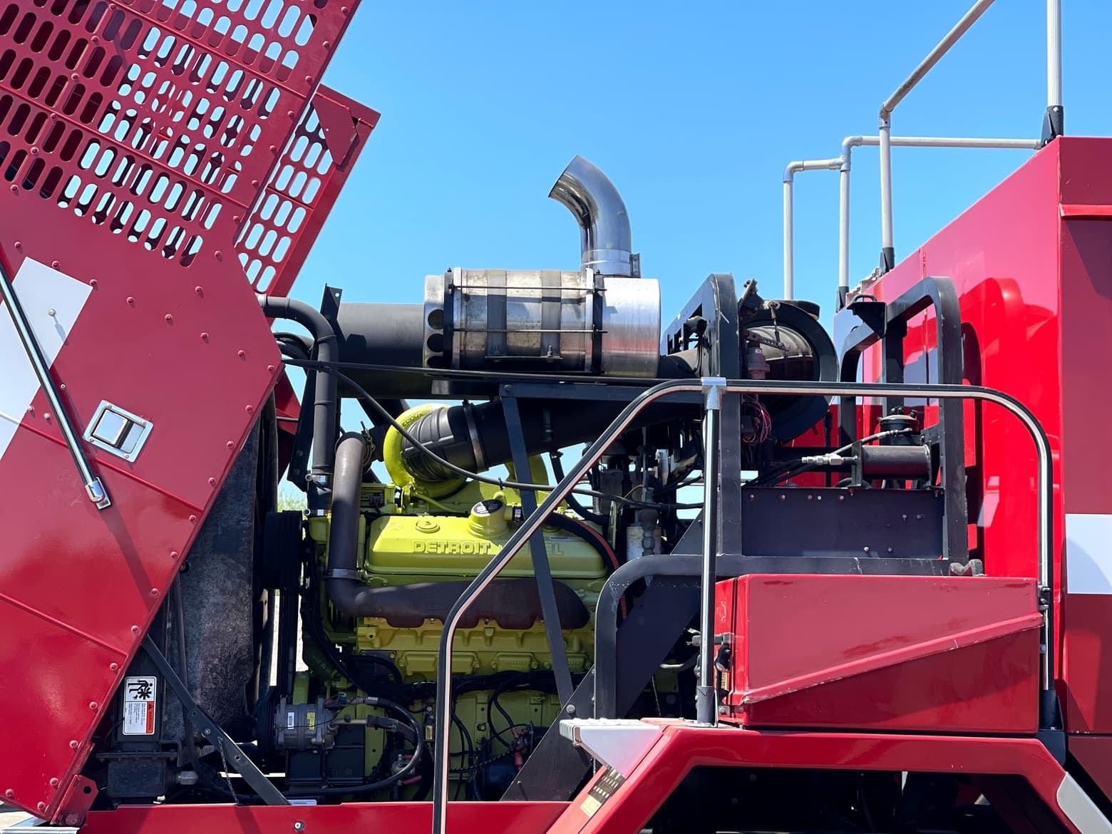 2005 Oshkosh T-1500 4x4 Aircraft Rescue Truck