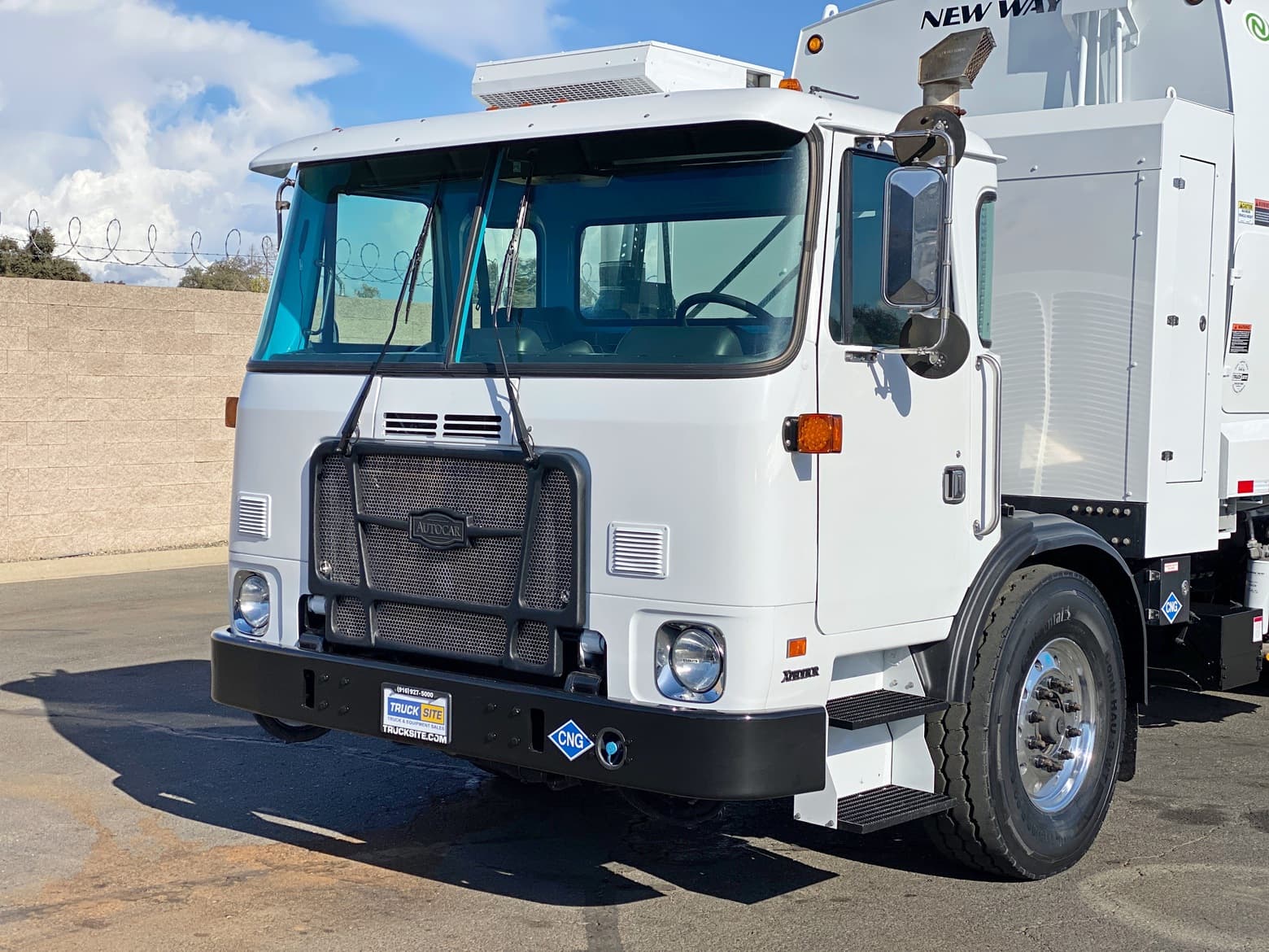 2014 Autocar New Way 25 Yard CNG Rear Loader Garbage Truck