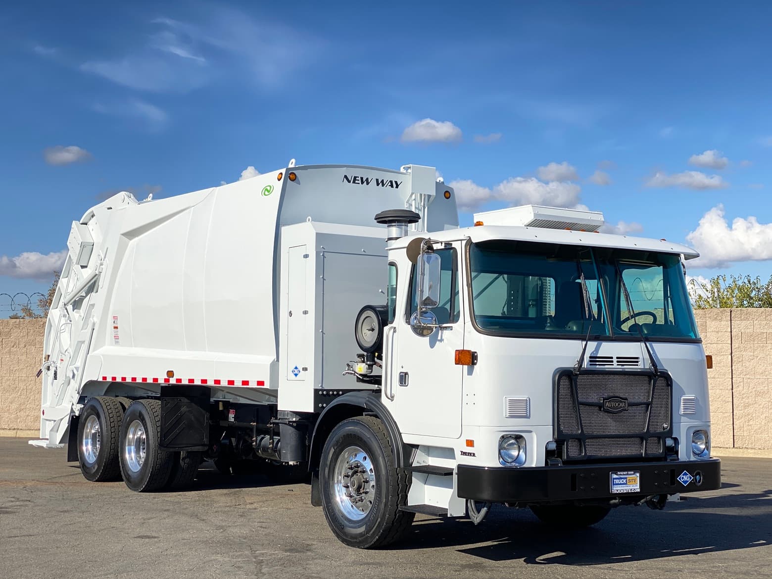 2014 Autocar New Way 25 Yard CNG Rear Loader Garbage Truck