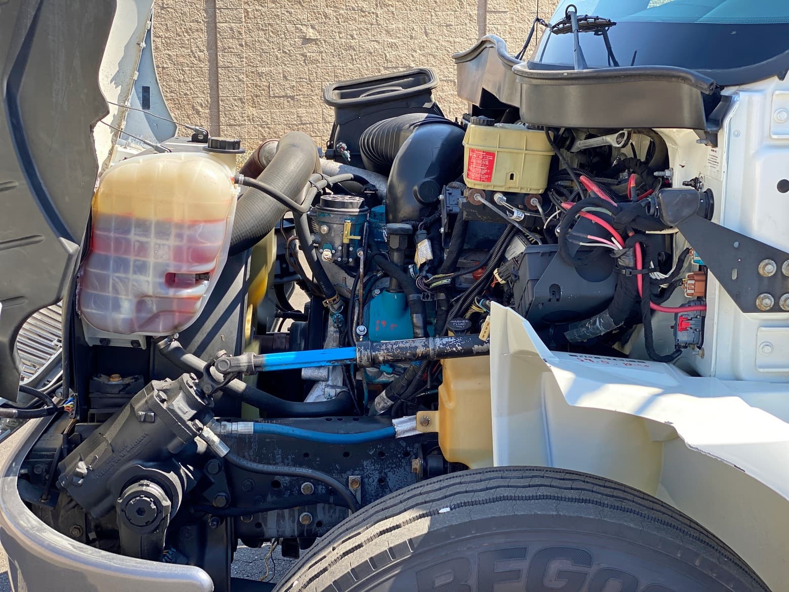 2005 International Petersen TL-3 Grapple Truck