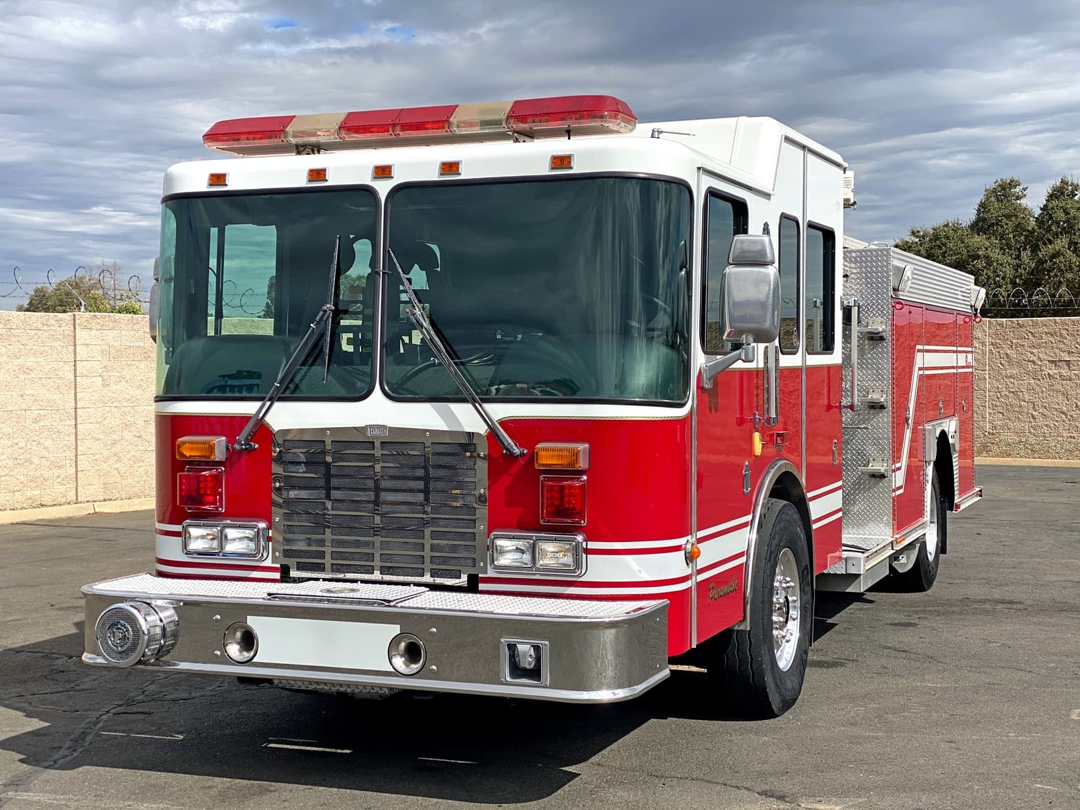 2005 HME 500/1500/20 Fire Rescue Pumper