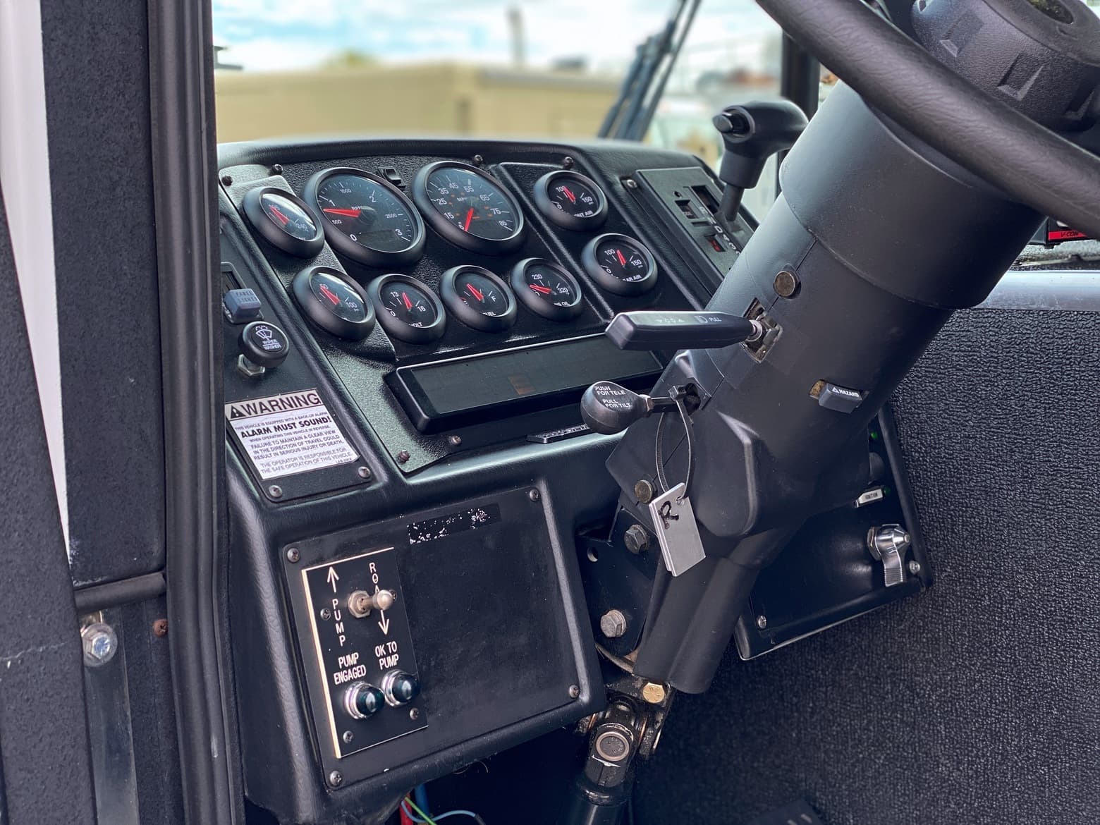 2005 HME 500/1500/20 Fire Rescue Pumper