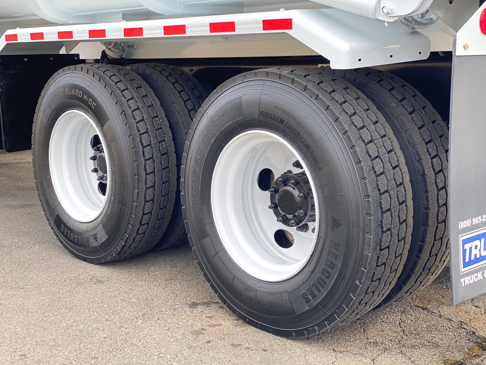 2011 Peterbilt Heil Rapid Rail 33 YD CNG ASL Garbage Truck