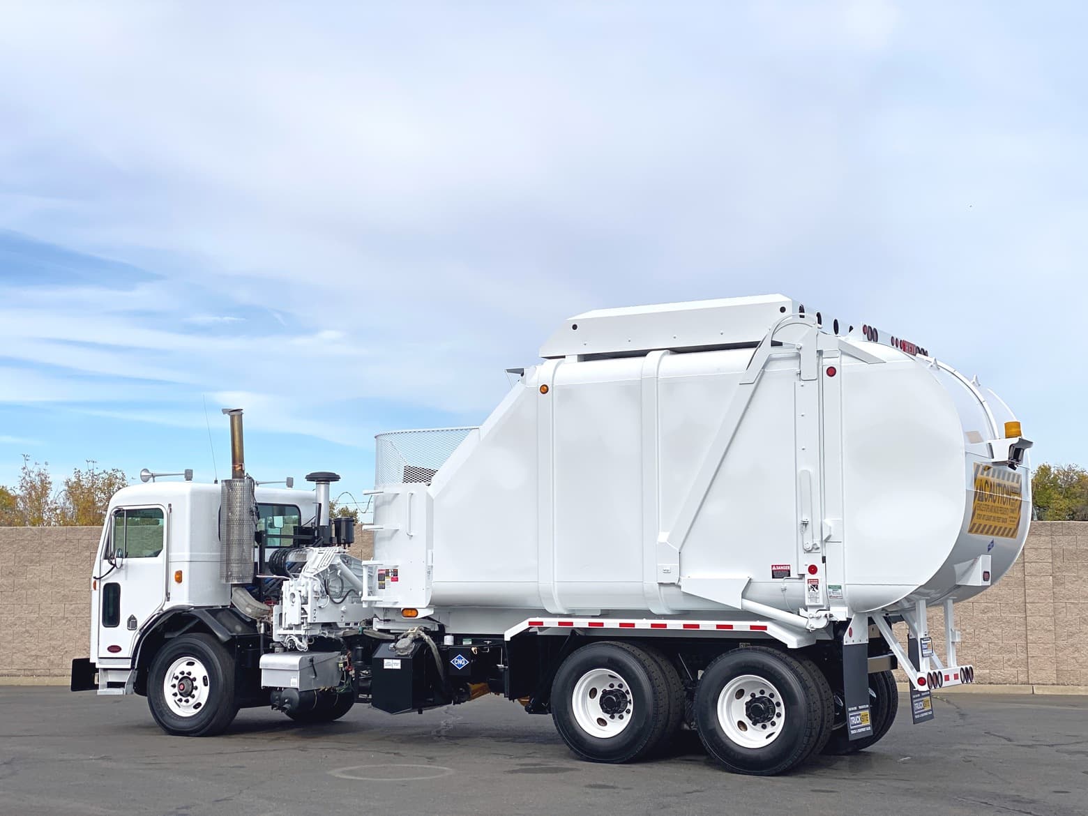 2011 Peterbilt Heil Rapid Rail 33 YD CNG ASL Garbage Truck