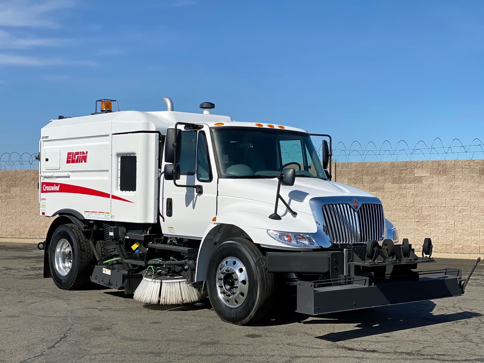 2011 International Elgin Crosswind FSX Airport Runway Sweeper