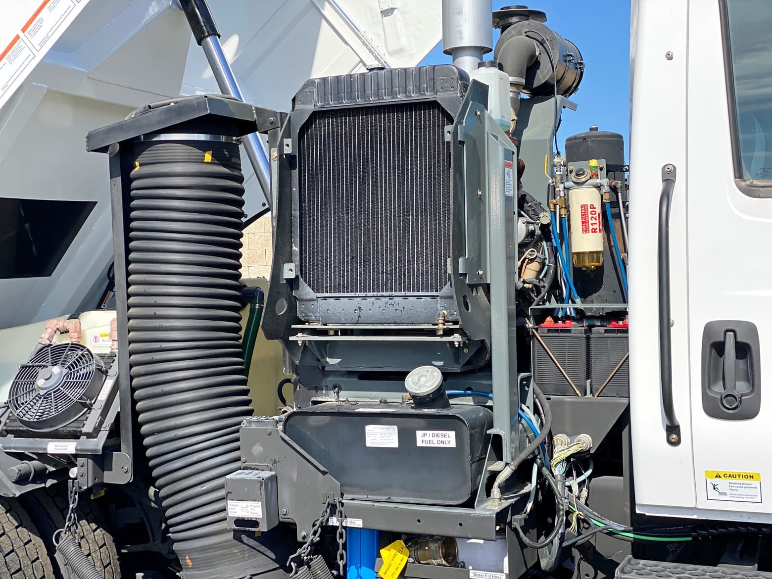 2011 International Elgin Crosswind FSX Airport Runway Sweeper