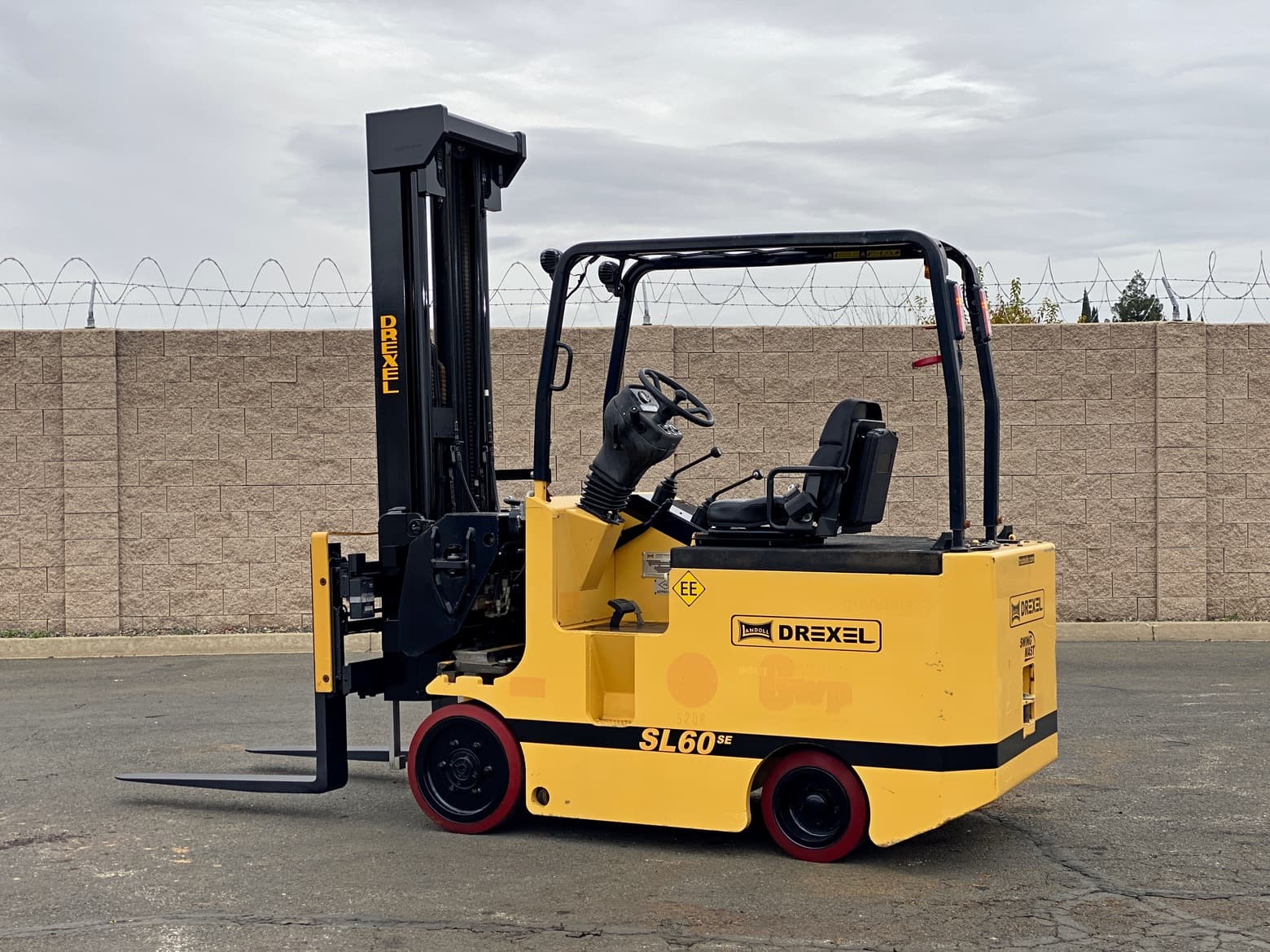 2010 Landoll Drexel SL60SE90D SwingMast Electric Forklift