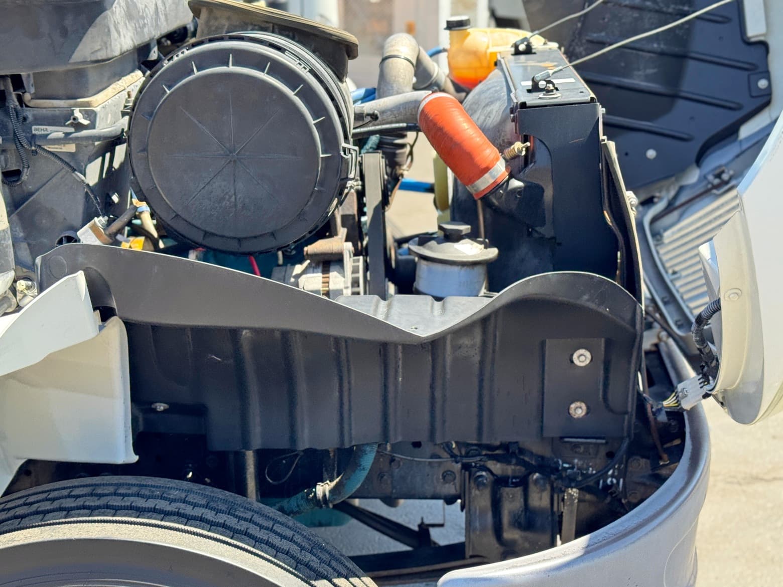 2005 International 4200 13' Knapheide Stake Bed Truck