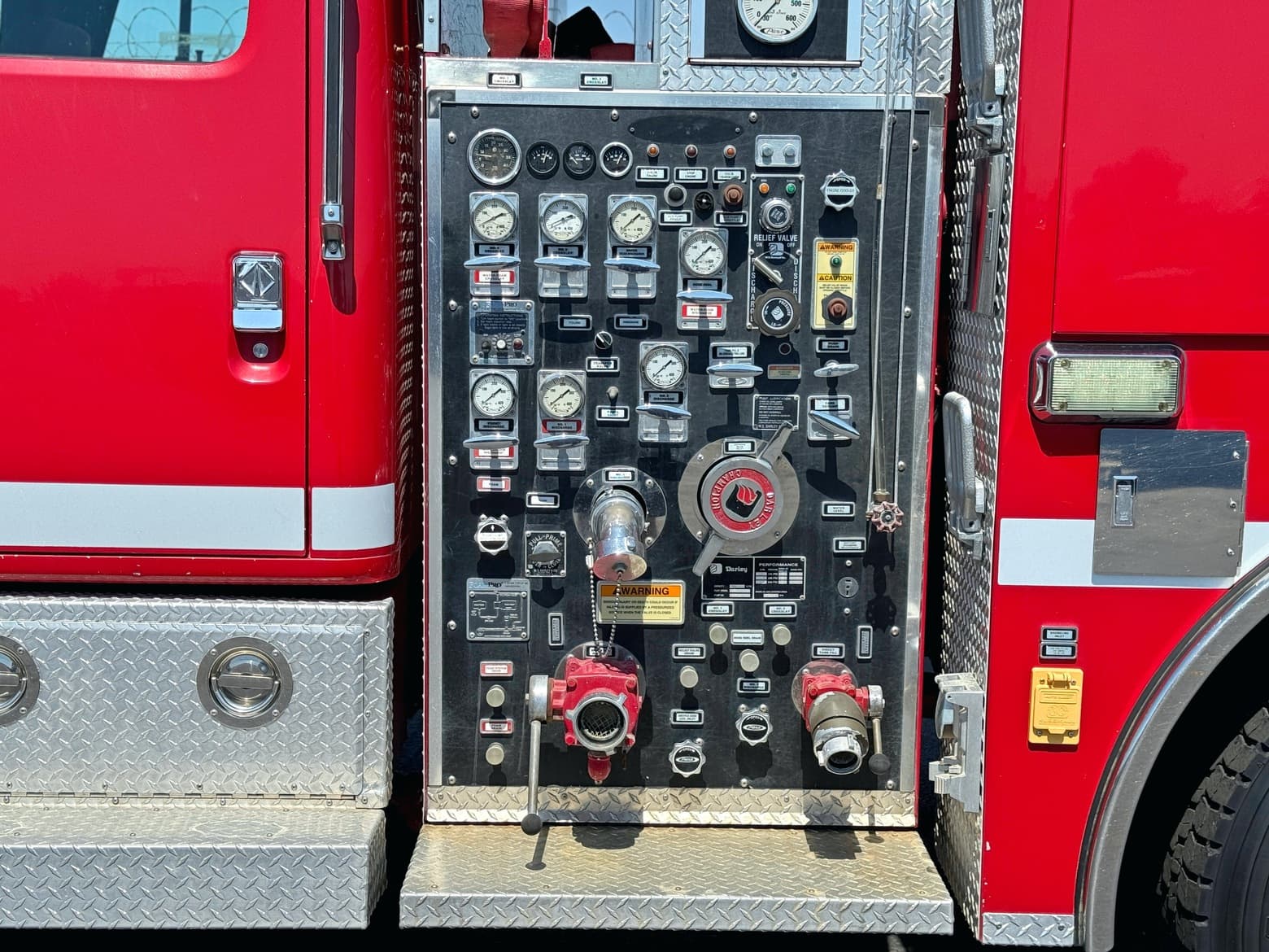 1999 International 4900 Pierce Type 3 Fire Truck