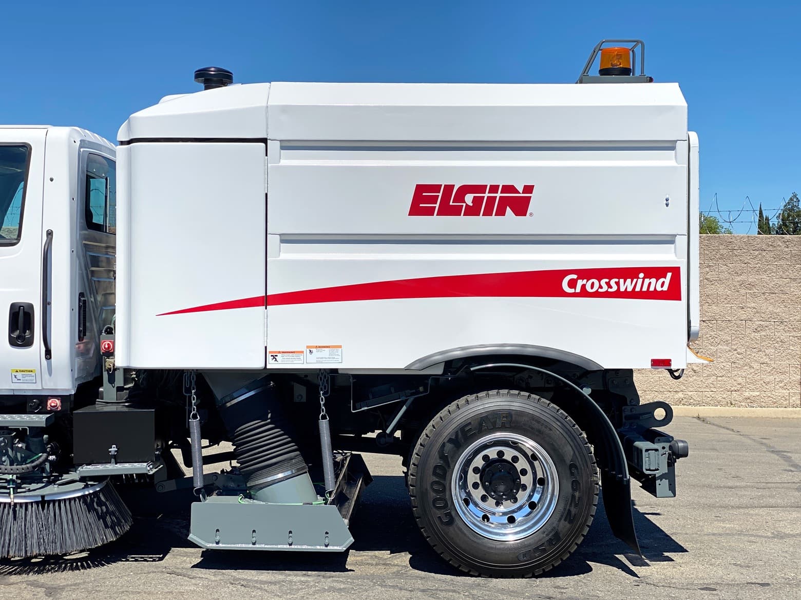 2011 International 4300 Elgin Crosswind Air Street Sweeper