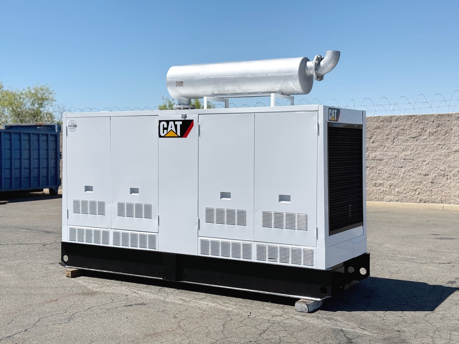 Caterpillar SR4 300kW Diesel Generator
