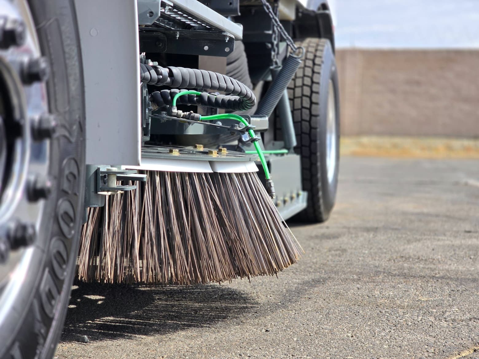 2011 International Crosswind Vacuum Street Sweeper
