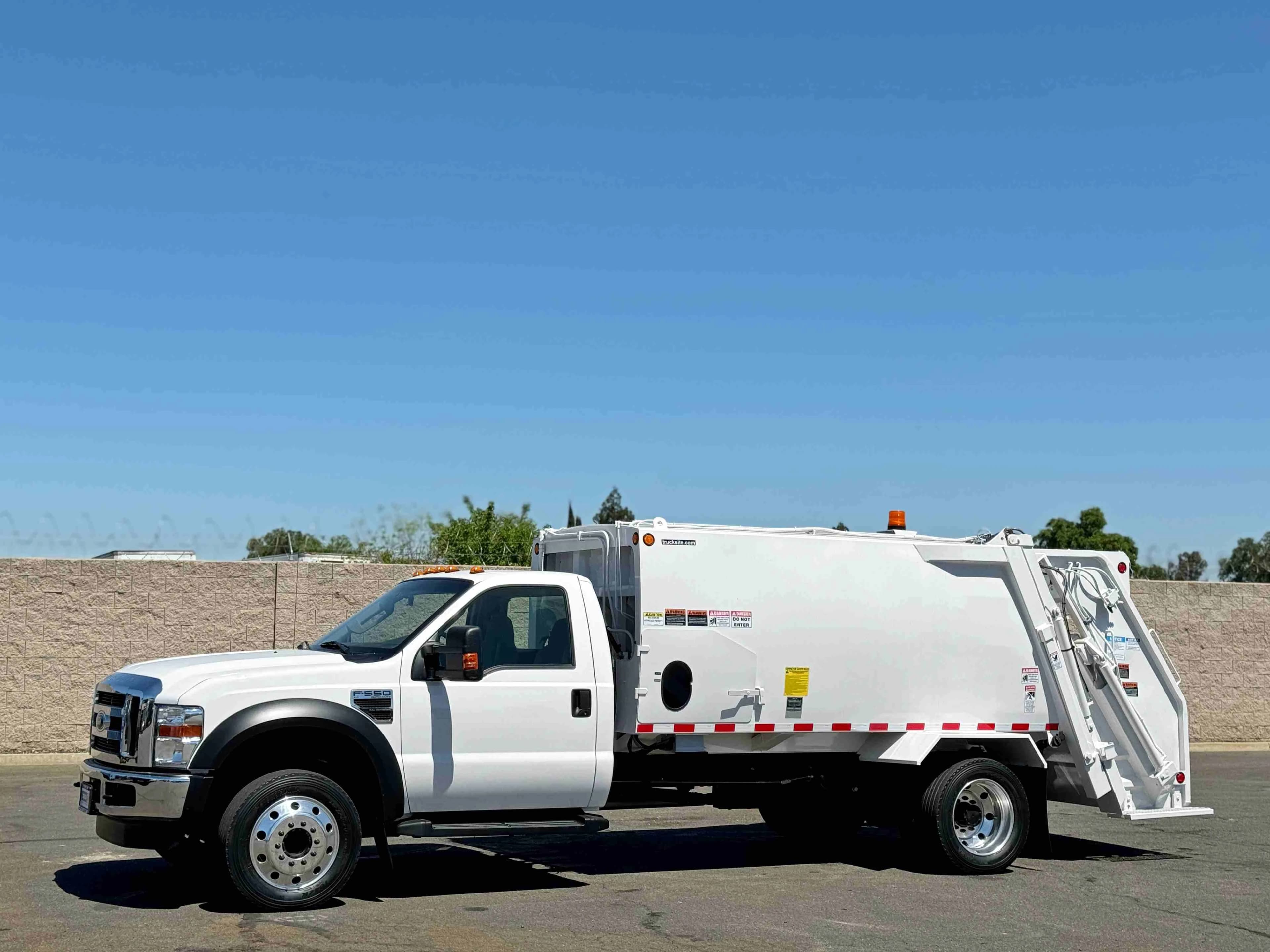 2008 Ford F550 New Way 8 YD Rear Load Garbage Truck