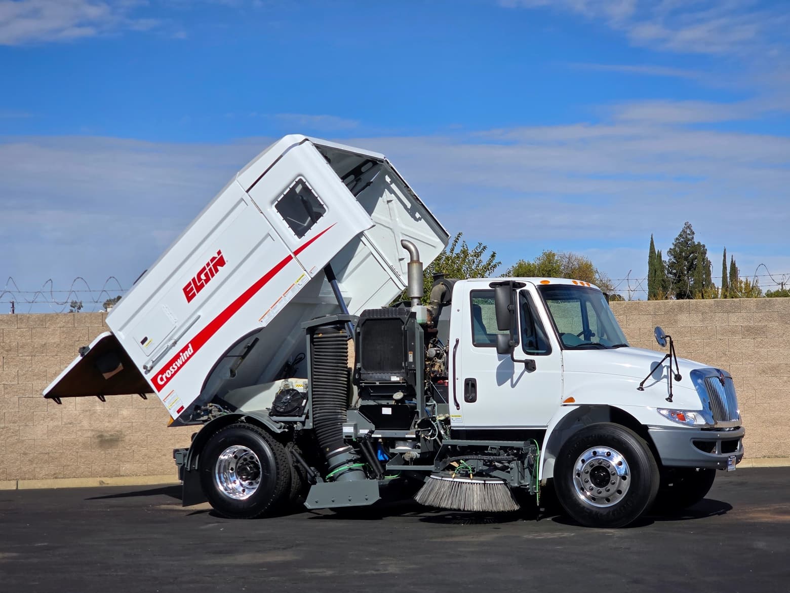 2011 International 4300 Elgin Crosswind J Street Sweeper