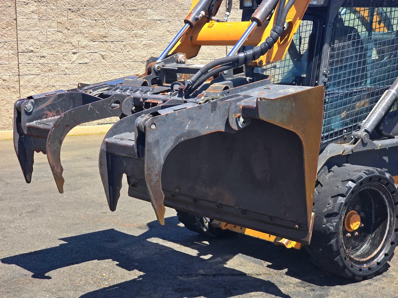 2014 Case SV300 Skid Steer Loader