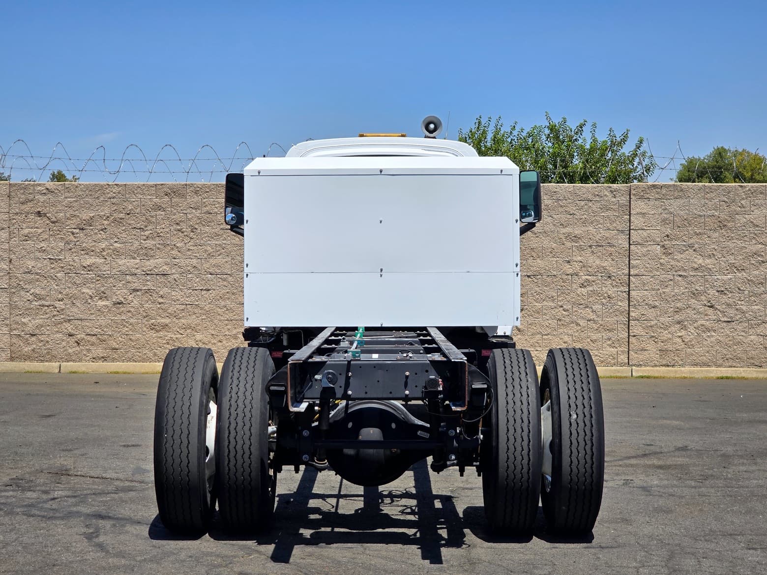 2009 GMC C7500 CNG Single Axle Cab & Chassis