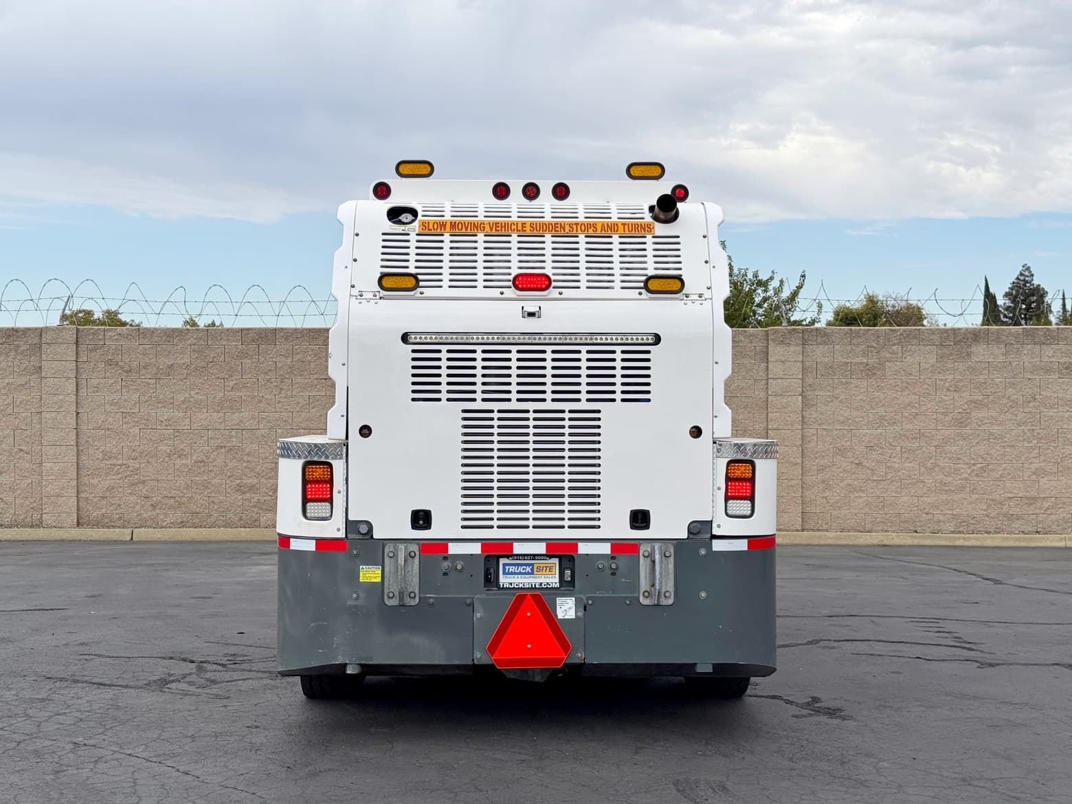 2018 Global M4HSD Mechanical Broom Street Sweeper