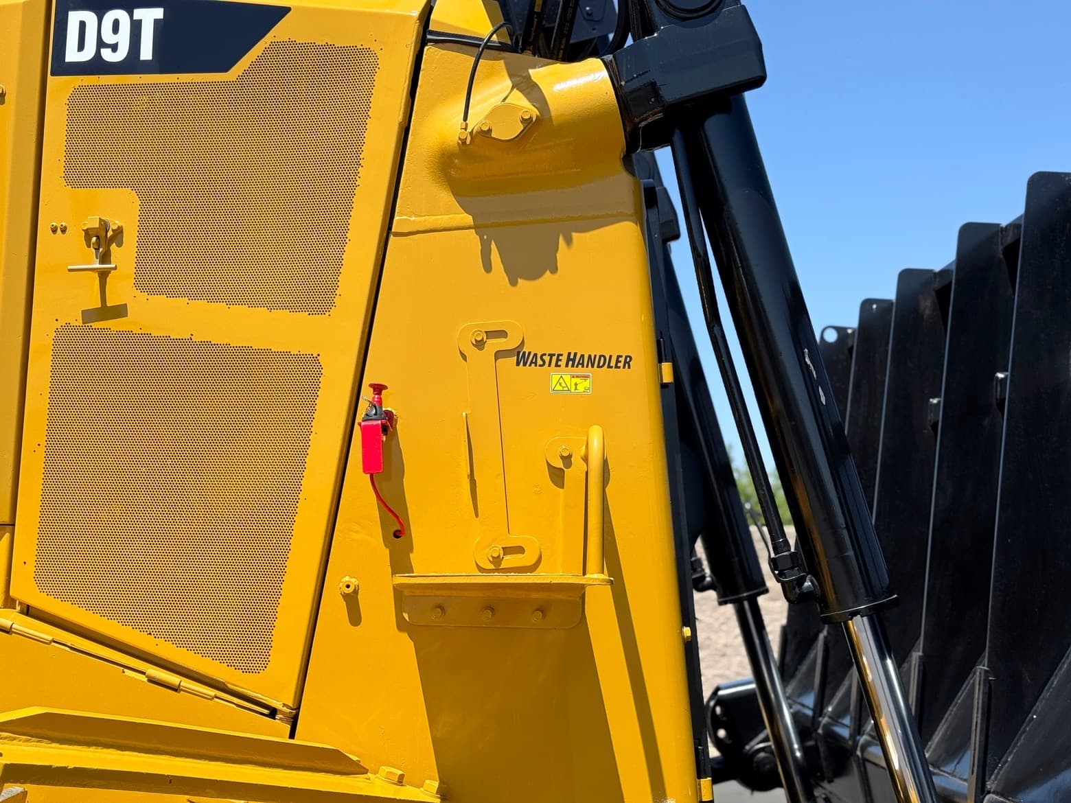 2017 Caterpillar D9T WH Waste Handler Crawler Dozer