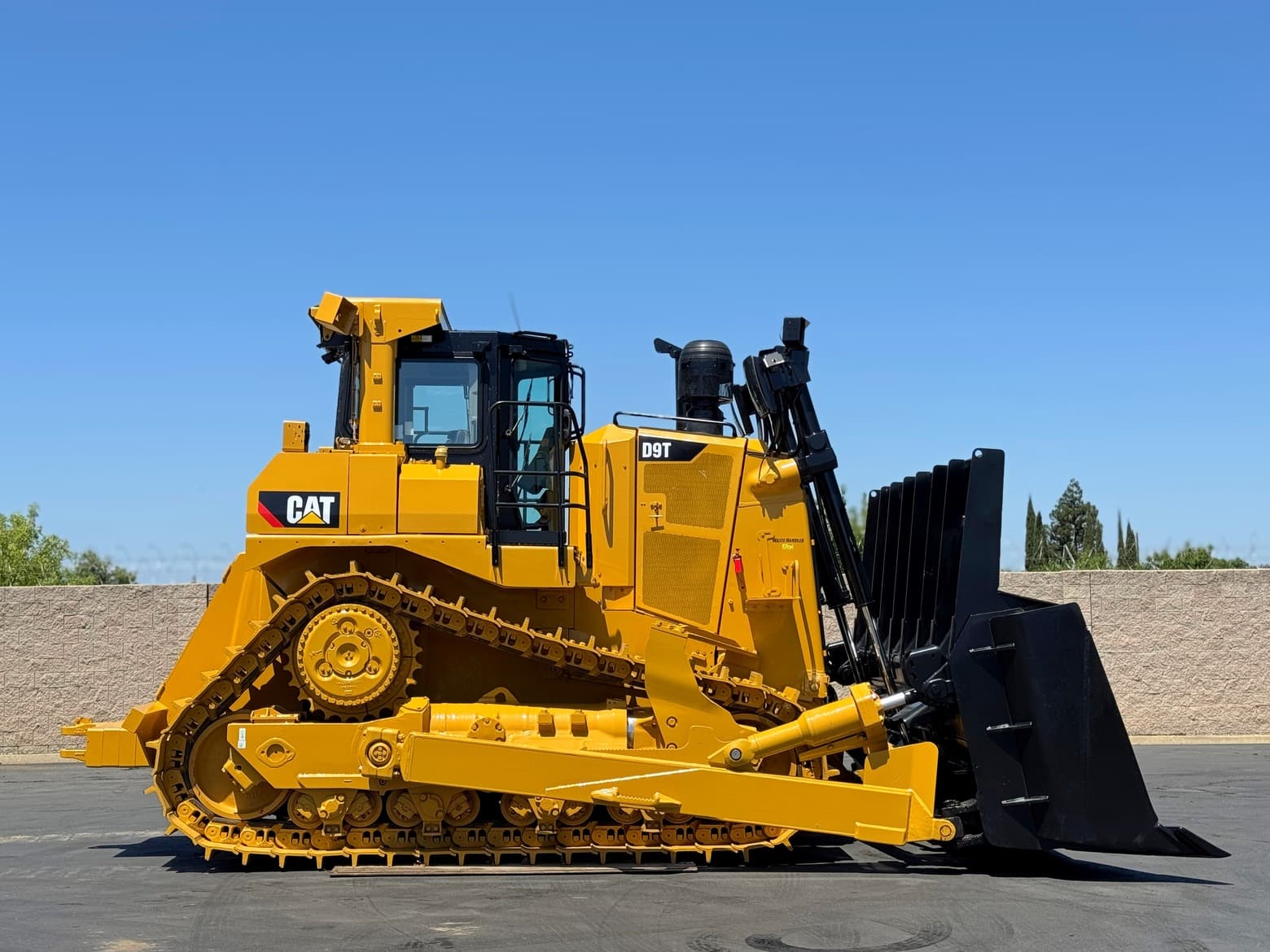 2017 Caterpillar D9T WH Waste Handler Crawler Dozer