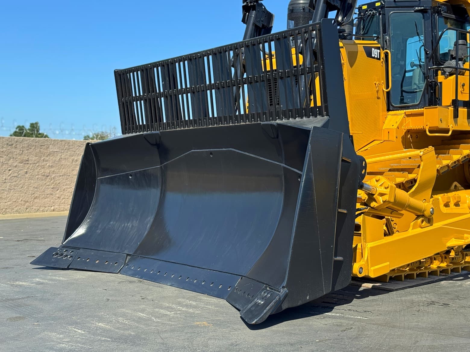 2017 Caterpillar D9T WH Waste Handler Crawler Dozer