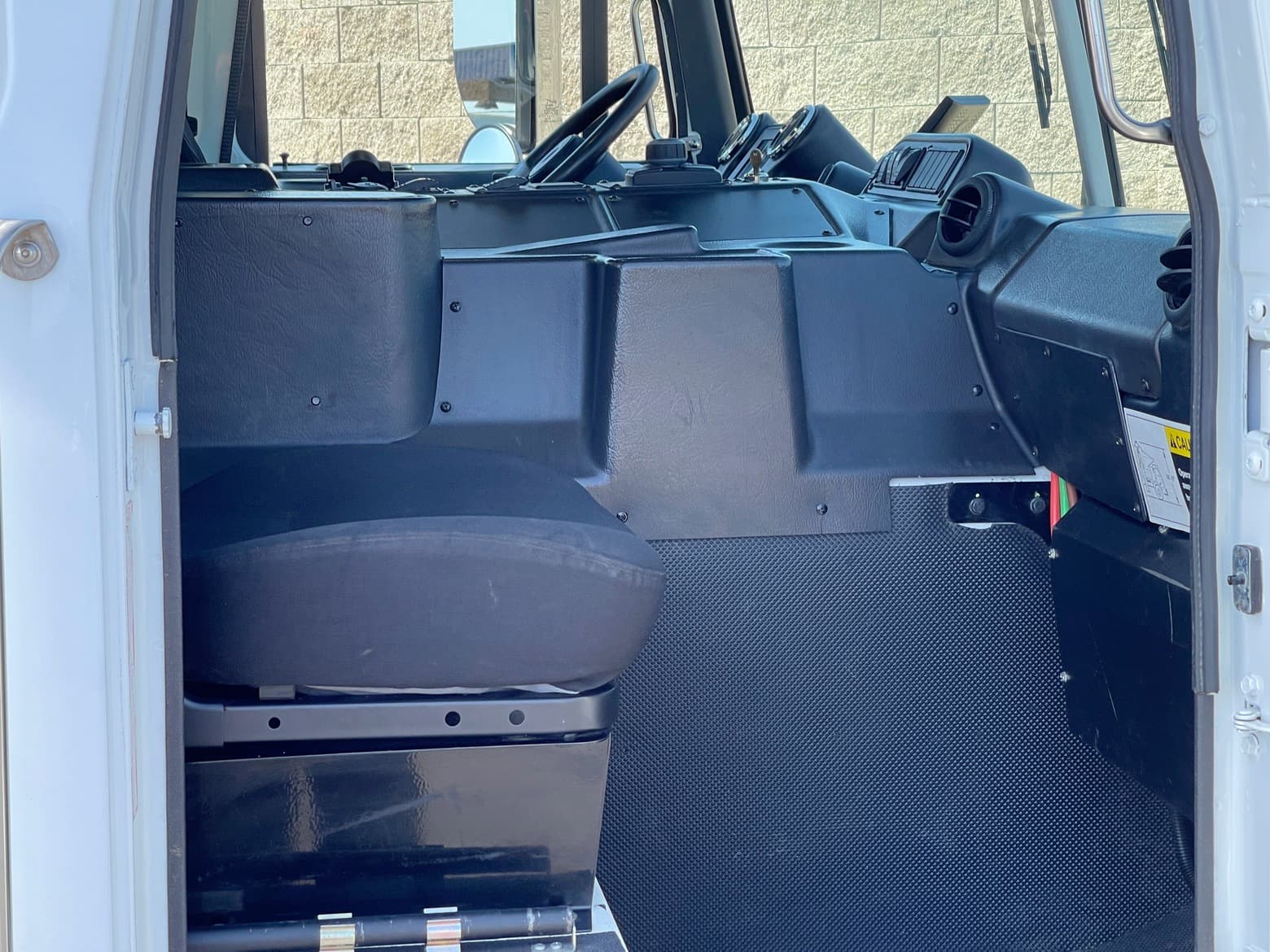 2023 Autocar Xpeditor EZ Pack G300 20 YD Rear Load Garbage Truck