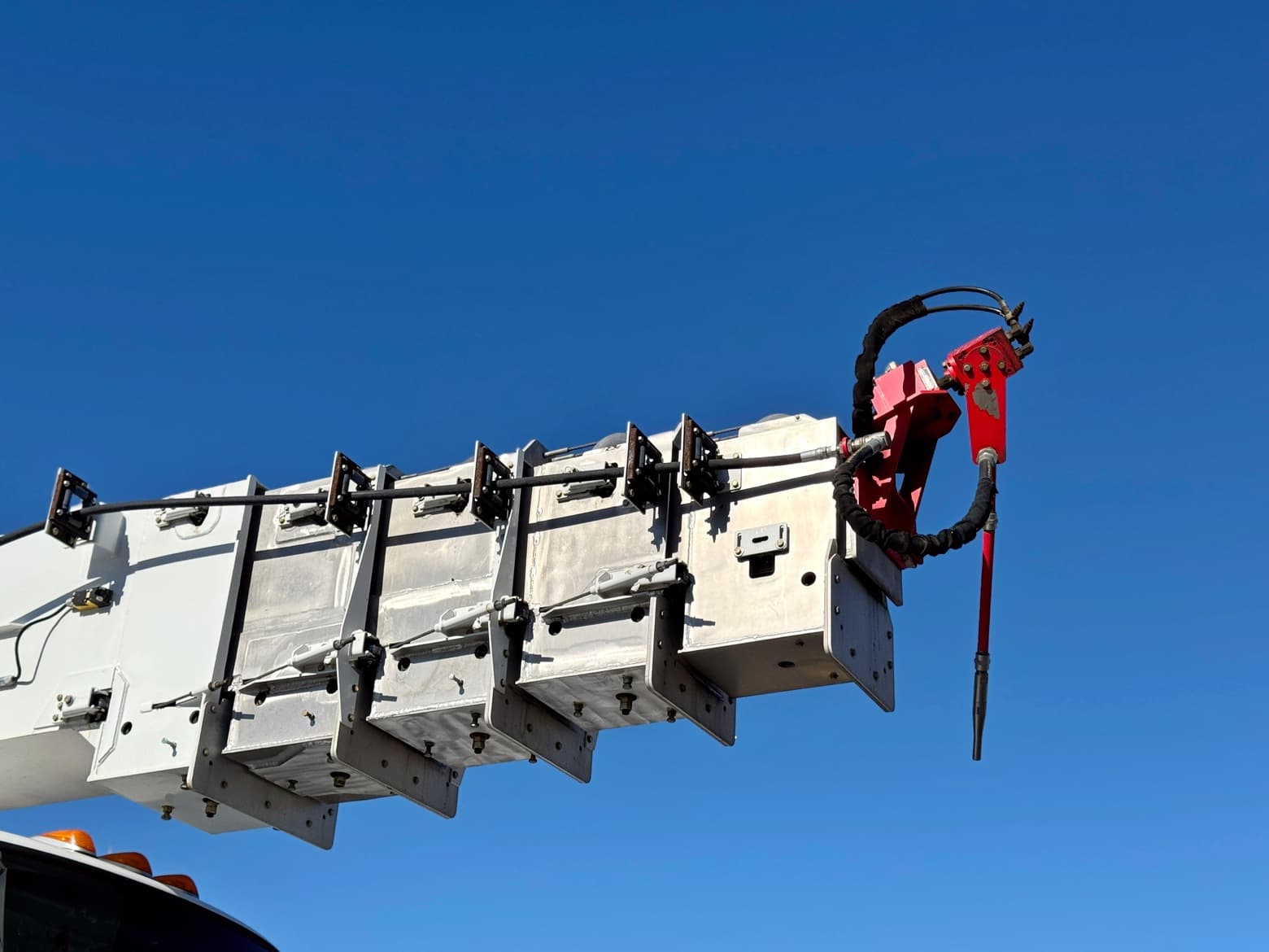 2017 Peterbilt 567 6x6 Altec HW145 Insulator Washer