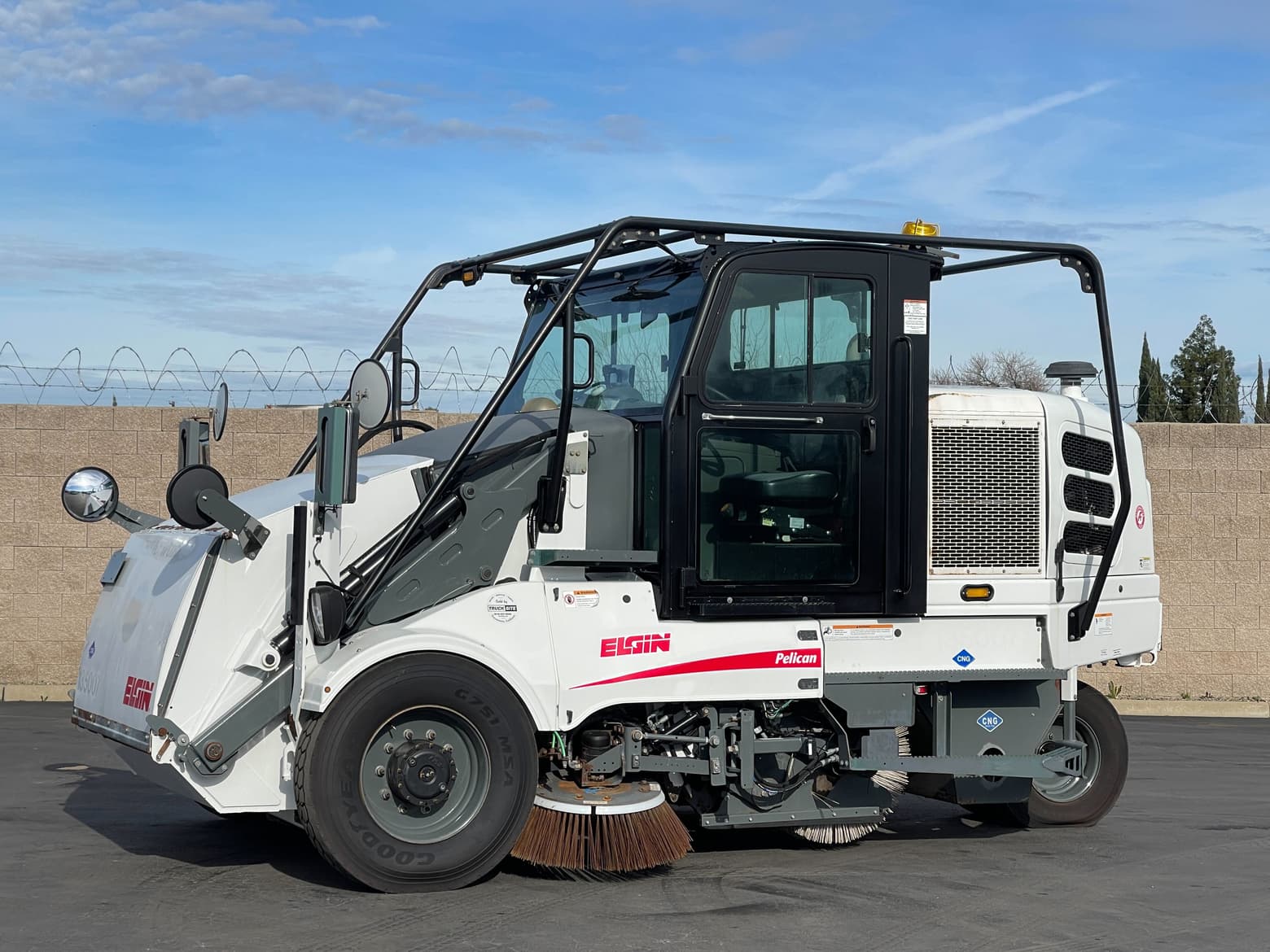 2018 Elgin Pelican CNG Mechanical Broom Street Sweeper