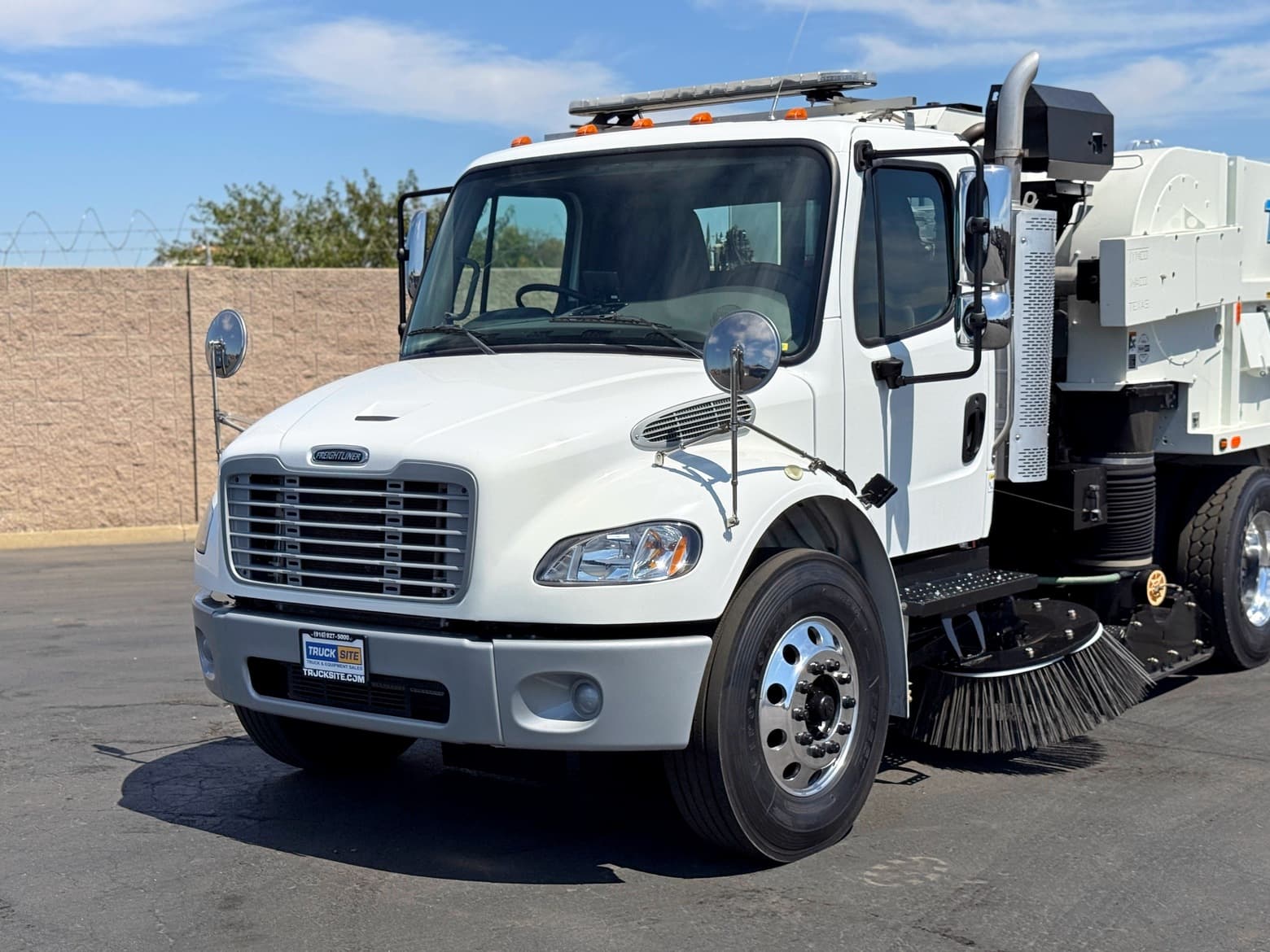 2016 Freightliner M2 106 Tymco 600 Air Street Sweeper