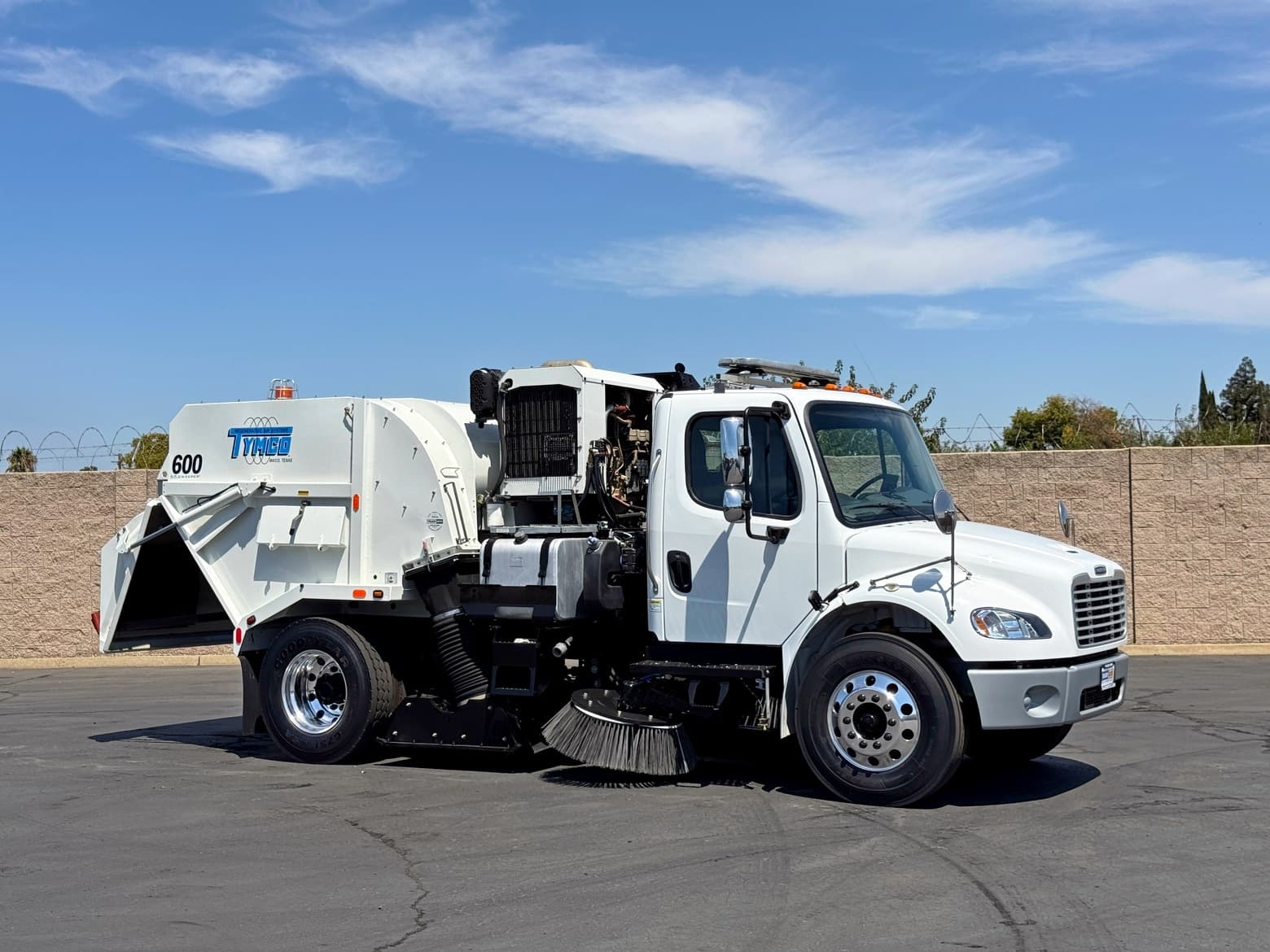 2016 Freightliner M2 106 Tymco 600 Air Street Sweeper
