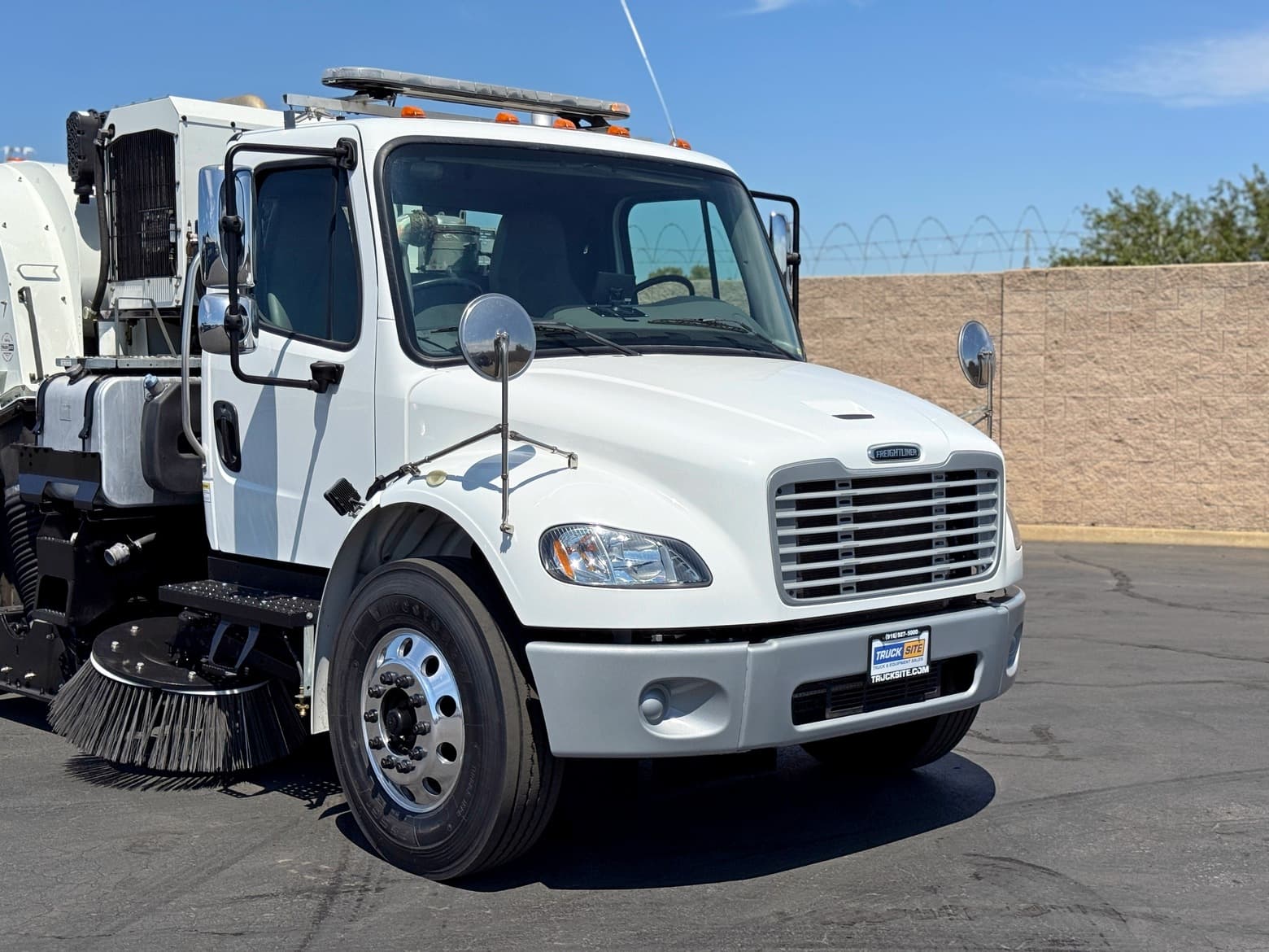 2016 Freightliner M2 106 Tymco 600 Air Street Sweeper