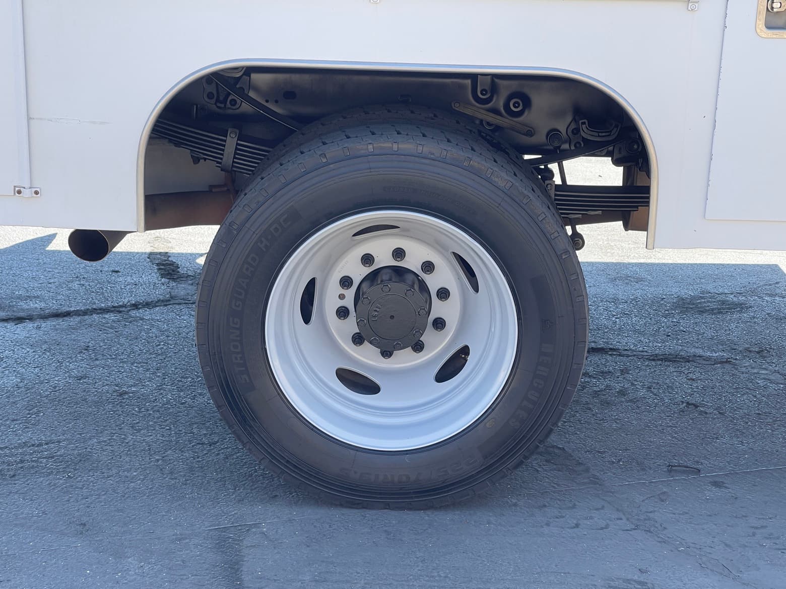 2011 Ford F450 Extended Cab Service Truck with Crane