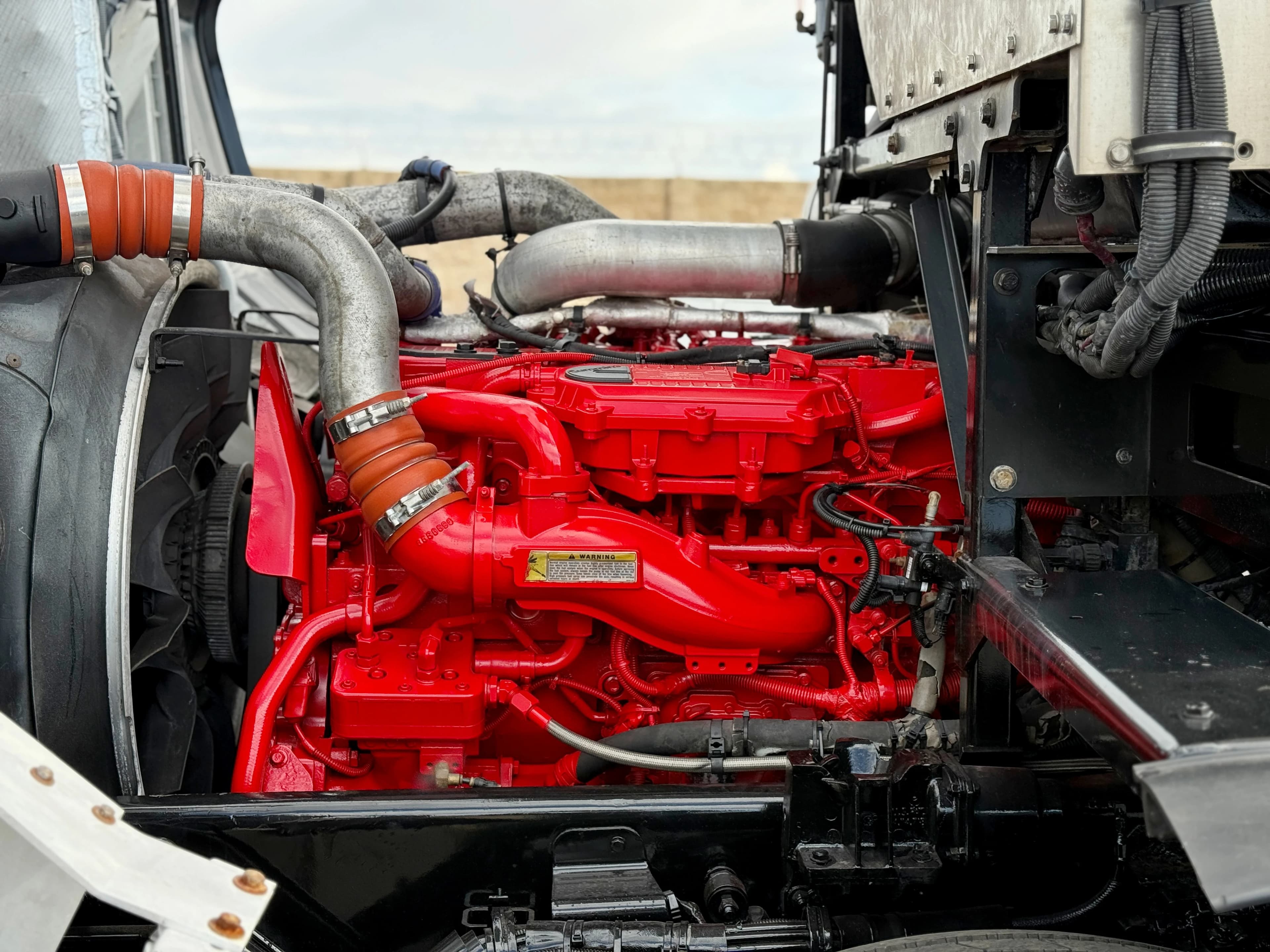 2016 Peterbilt 320 Heil Half/Pack 40 Yard Front Load Garbage Truck