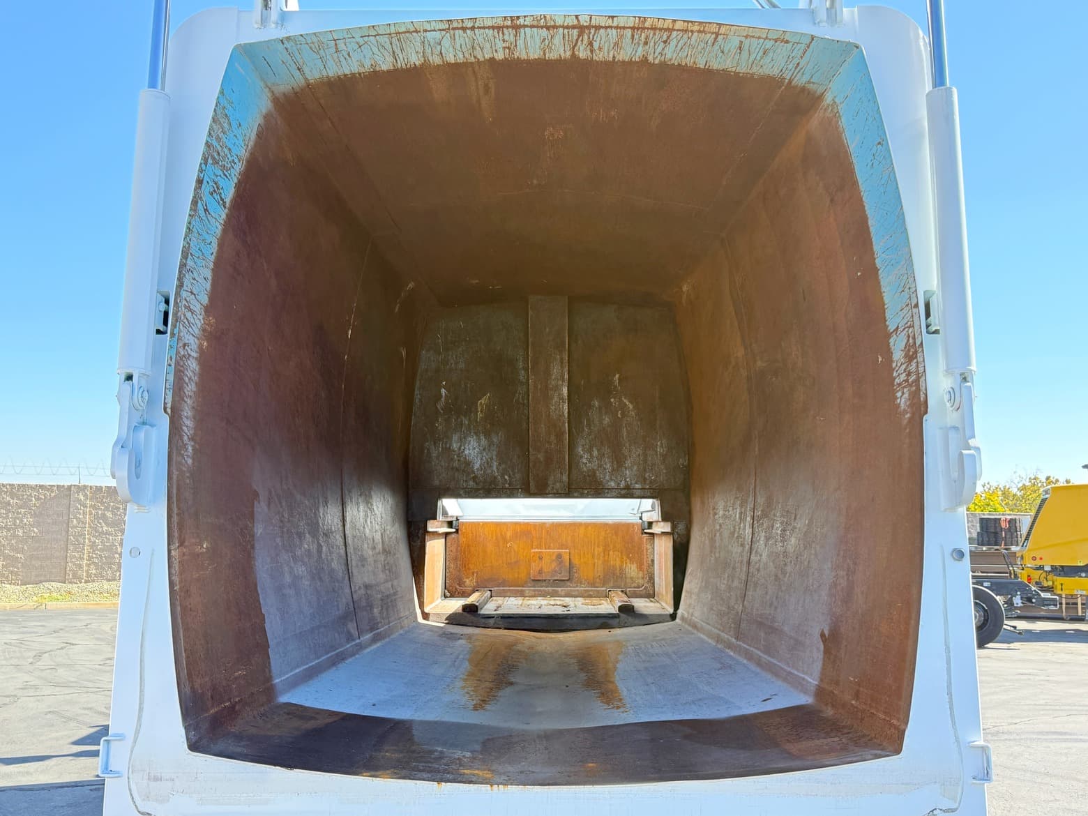 2013 Autocar Xpeditor New Way 29 Yard ASL Garbage Truck