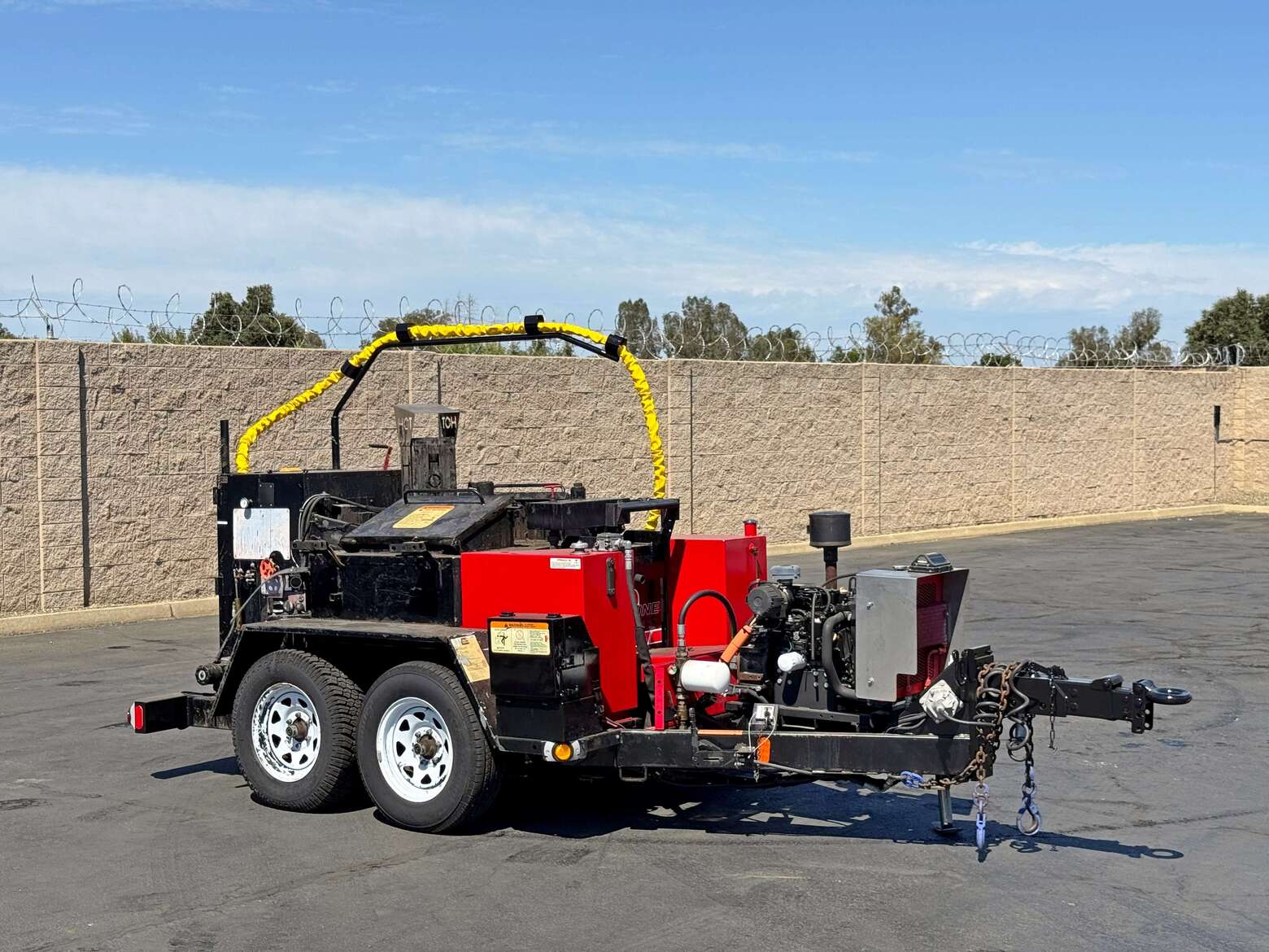 2012 Cimline Magma 230D Crack Sealer