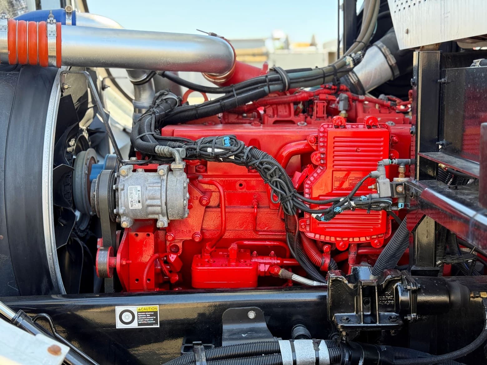 2011 Peterbilt New Way Mammoth 40 YD Front Loader