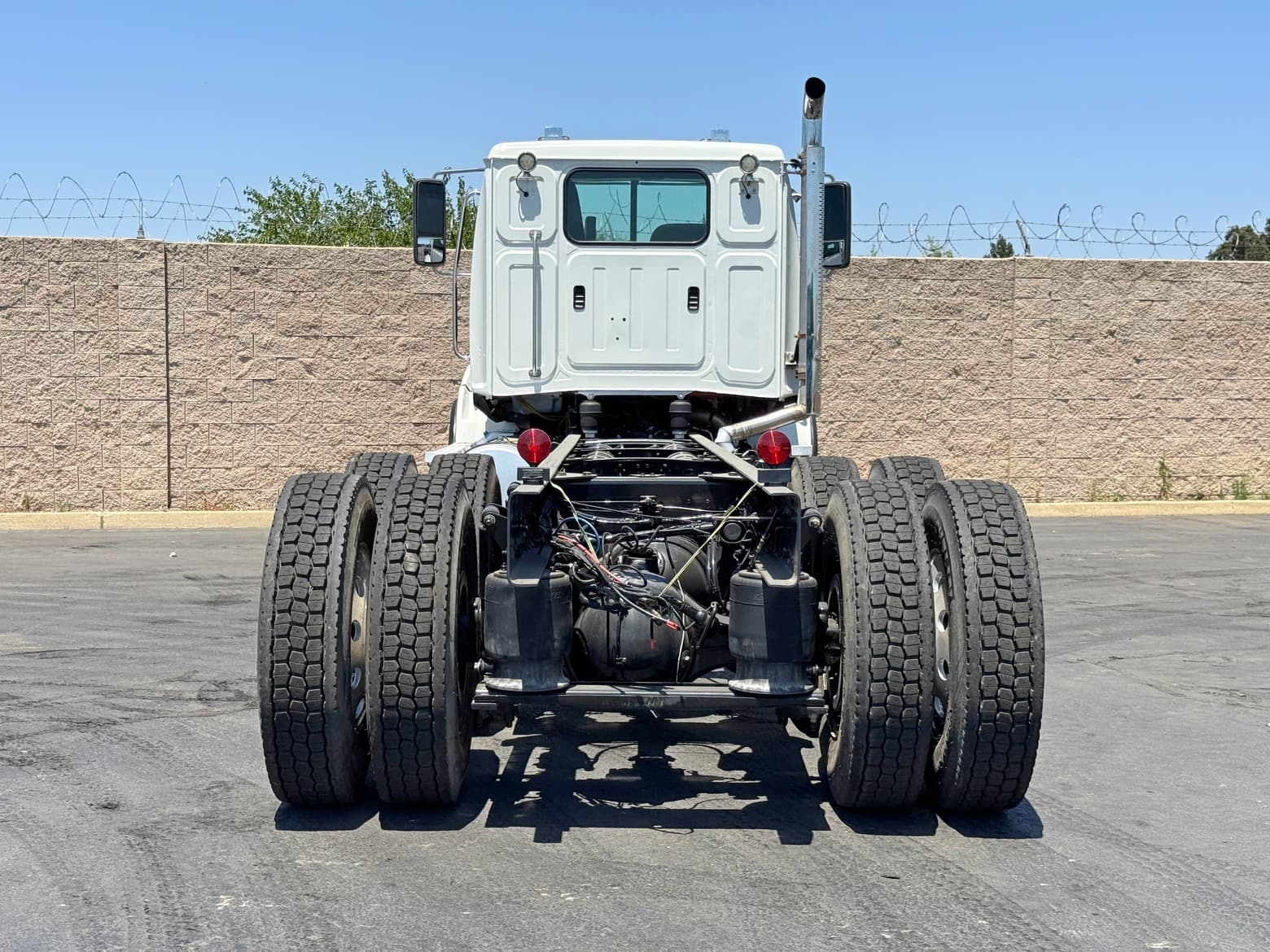 2021 Western Star 4700 Tandem Axle Cab & Chassis