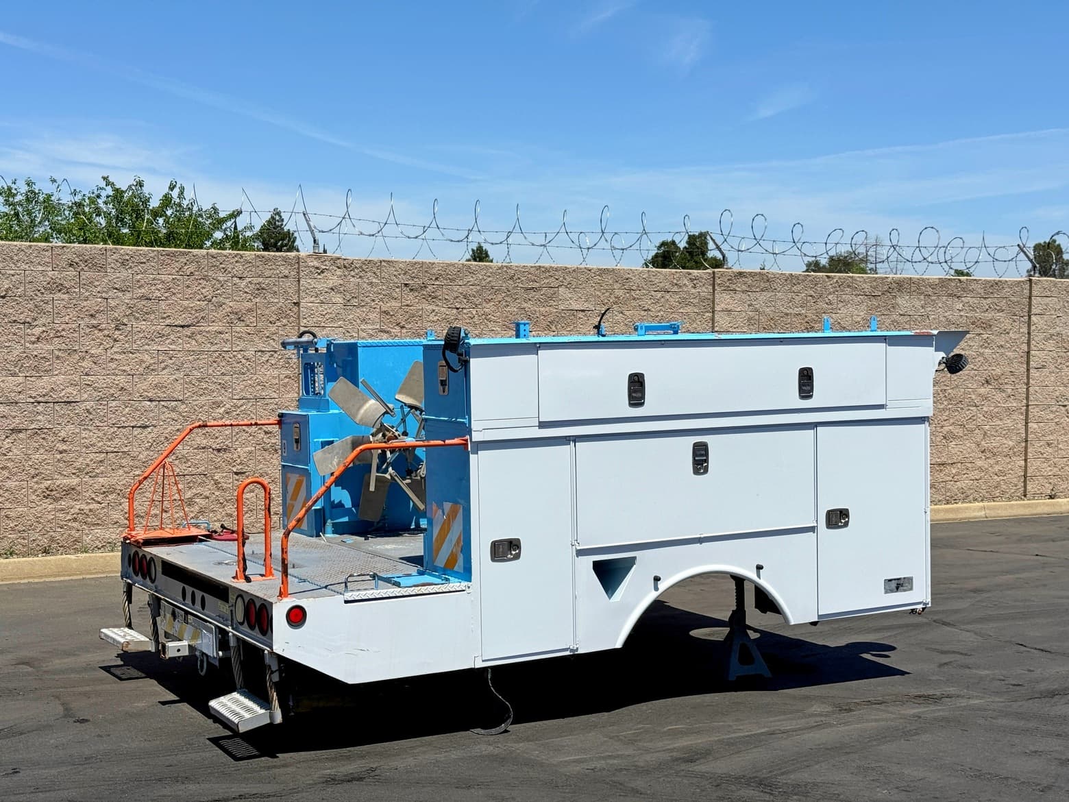 2011 Altec Utility Body