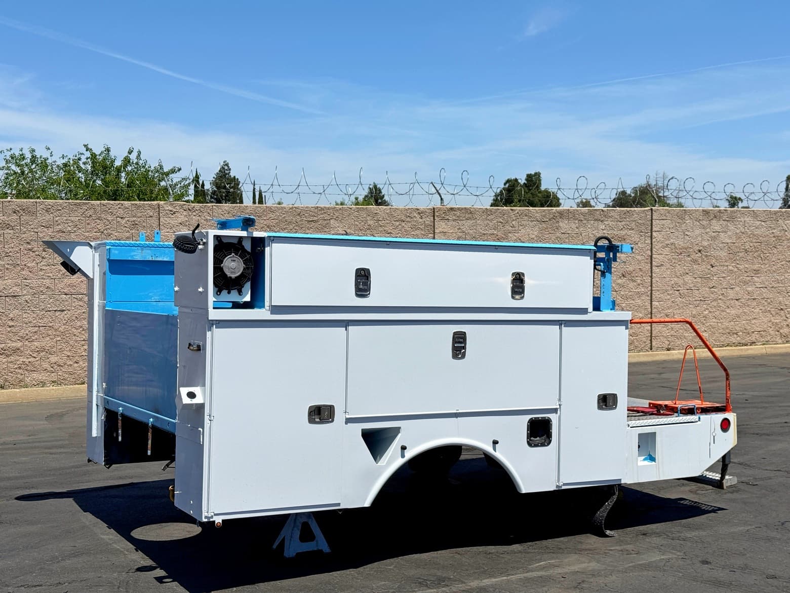 2011 Altec Utility Body