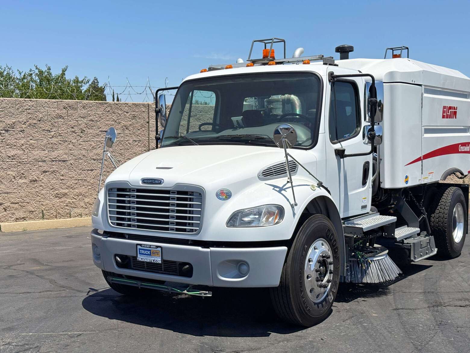 2012 Freightliner M2 Elgin Crosswind Air Sweeper