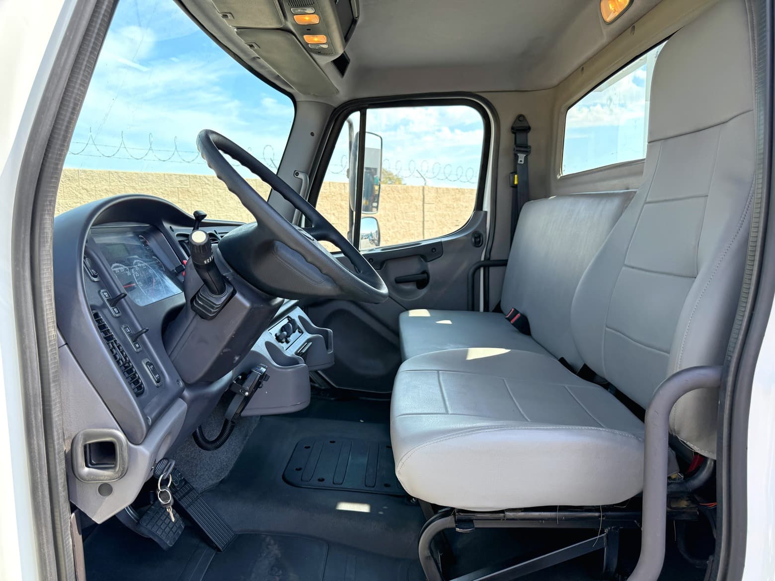 2016 Freightliner M2 106 4x4 Altec DM47B-TR Digger Derrick